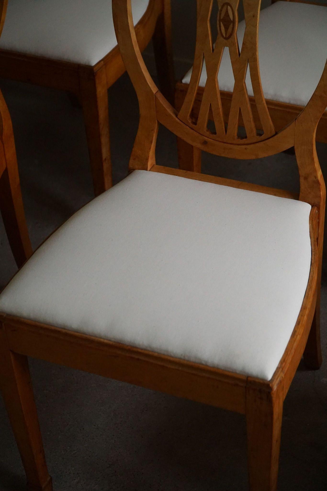 Swedish Art Deco, Set of 10 Chairs in Birch, Early 20th Century, Gustavian Style 11