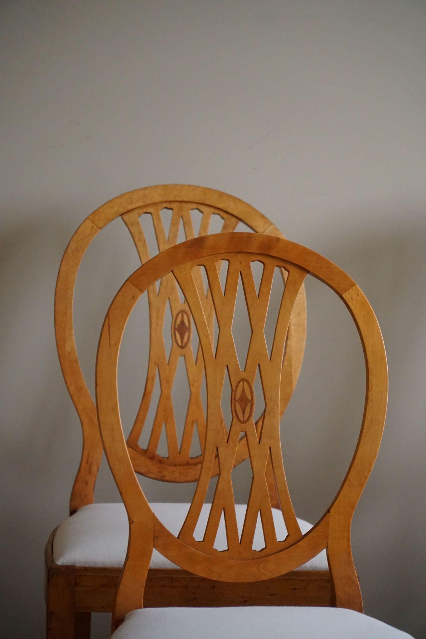 Swedish Art Deco, Set of 10 Chairs in Birch, Early 20th Century, Gustavian Style 16