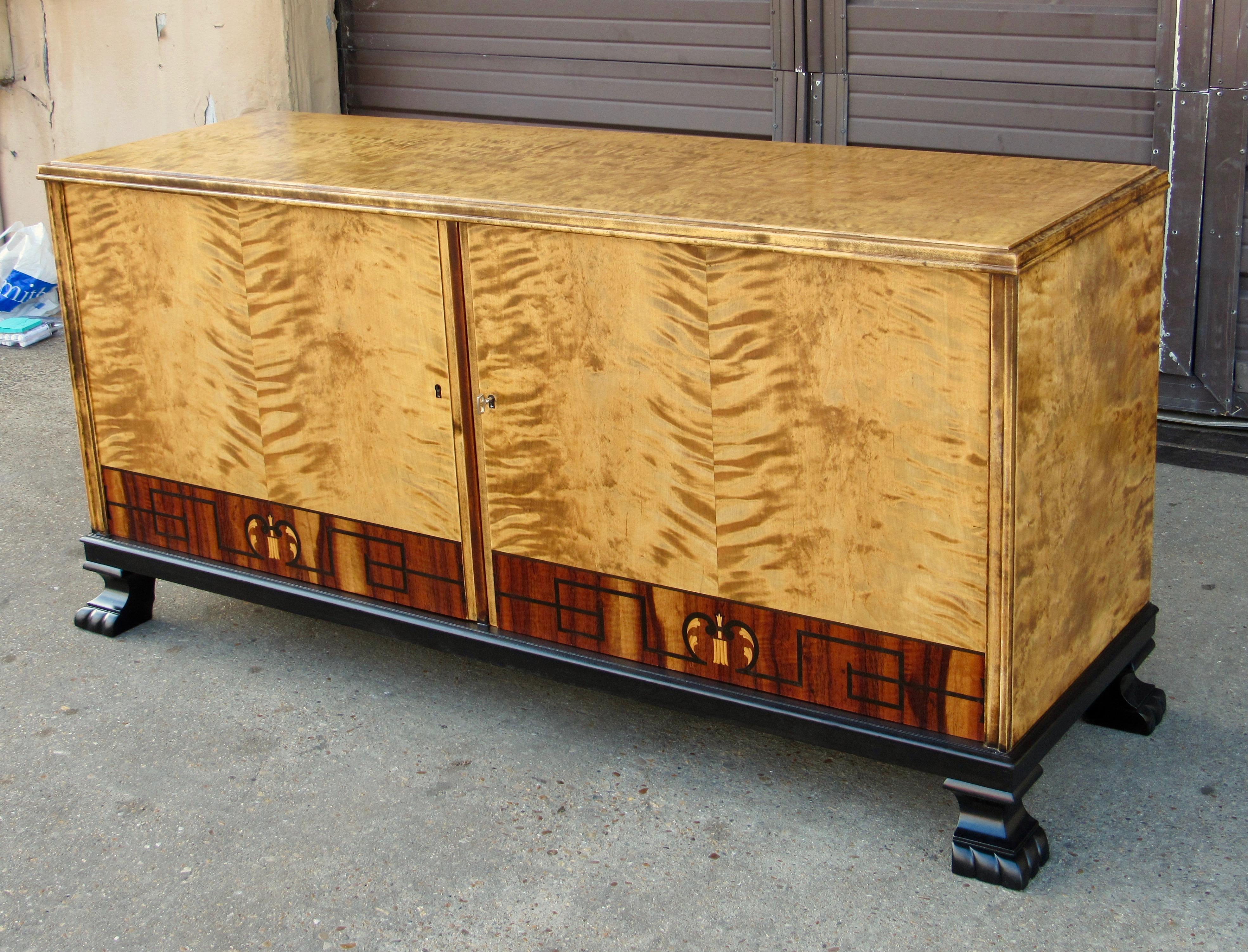 Mid-20th Century Swedish Art Deco Sideboard/Cabinet in Golden Flame Birch and Rosewood circa 1930 For Sale