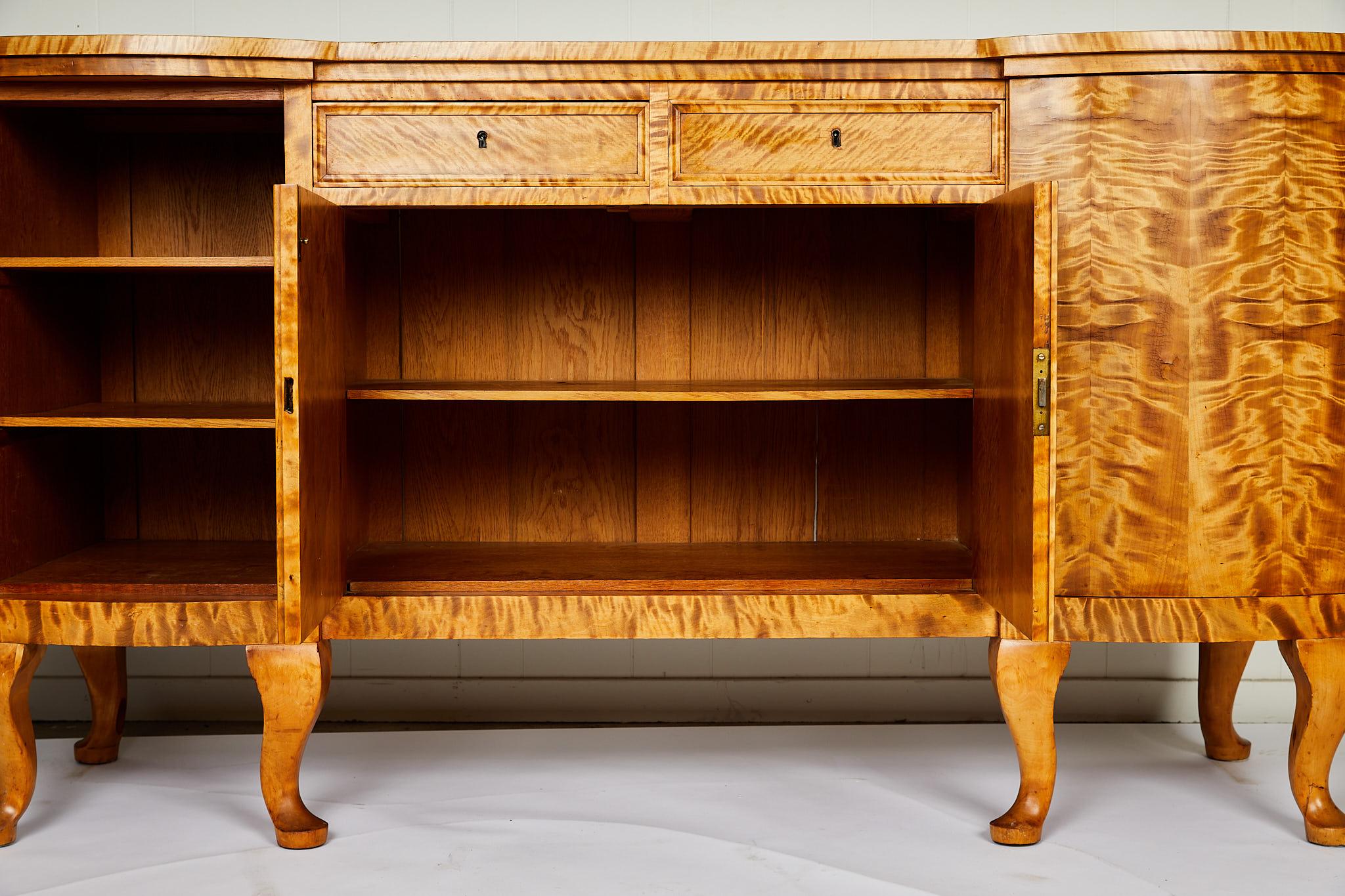 Swedish Art Deco Sideboard of Bookmatched Golden Flame Birch 6