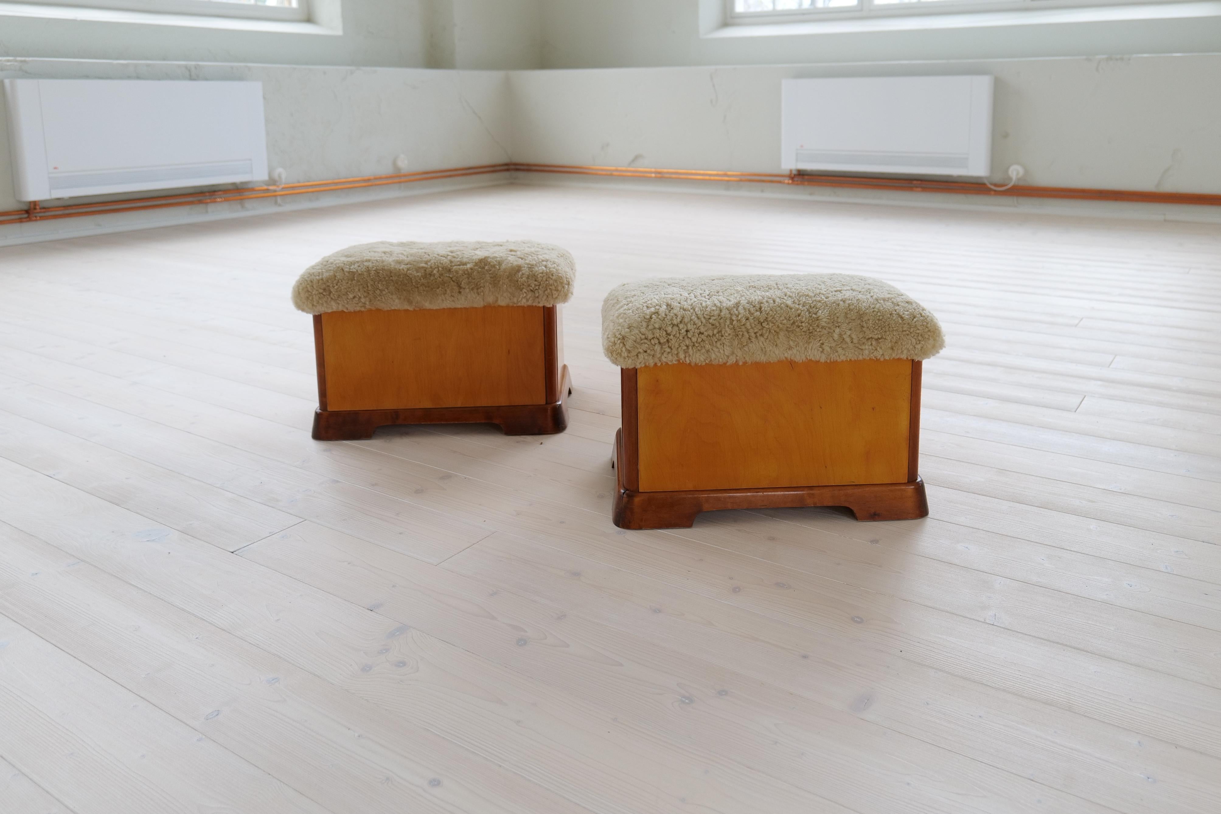 Swedish Art Deco Stools in Lacquered Birch and Sheepskin/Shearling Seat 1940s For Sale 3