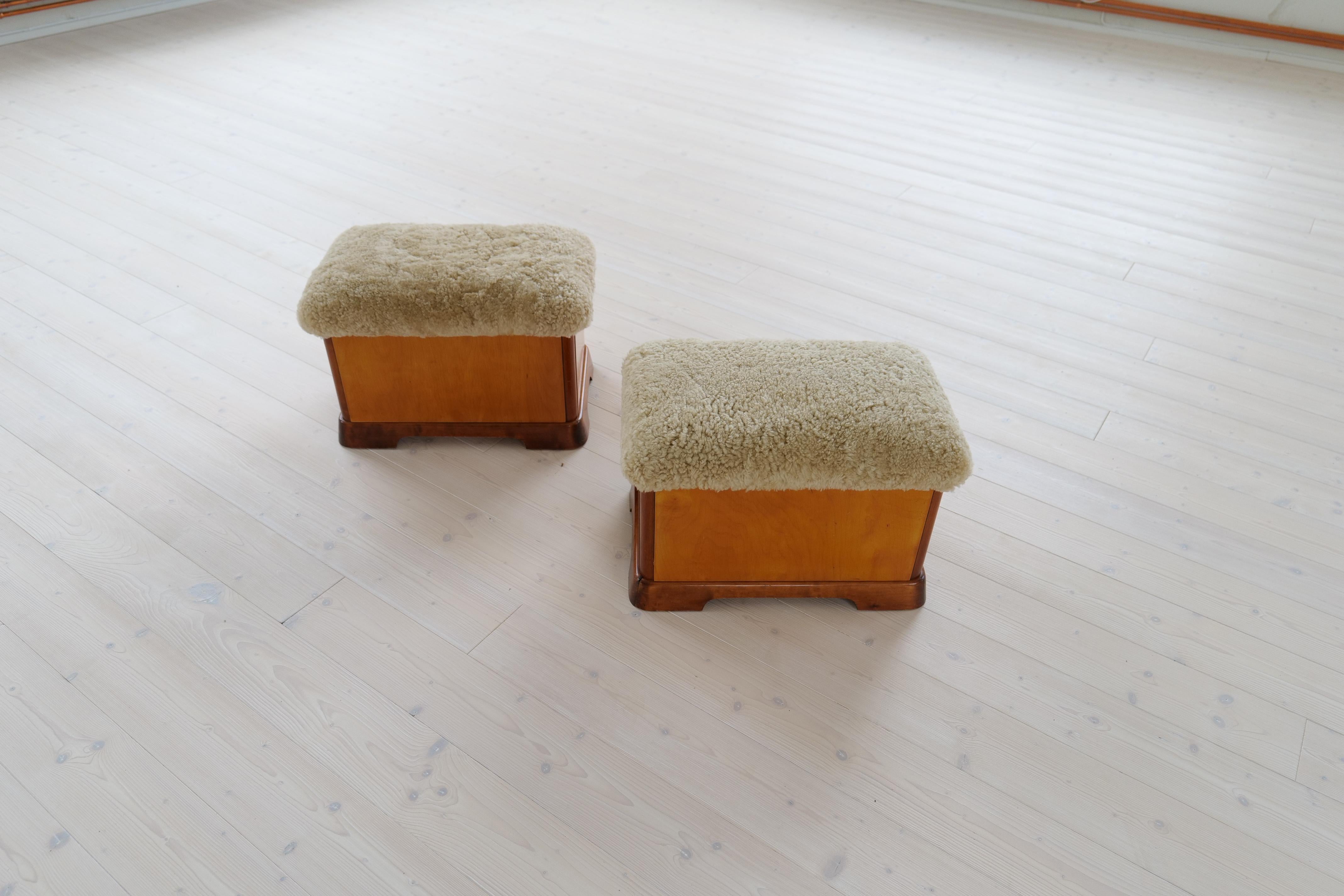 Swedish Art Deco Stools in Lacquered Birch and Sheepskin/Shearling Seat 1940s For Sale 4