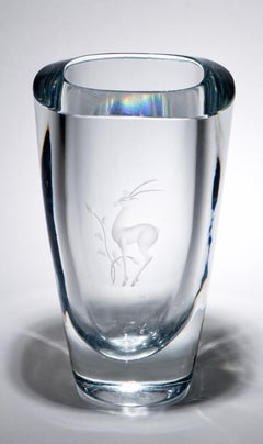 Swedish Art Deco Strombergshyttan Art Glass Etched Vase
