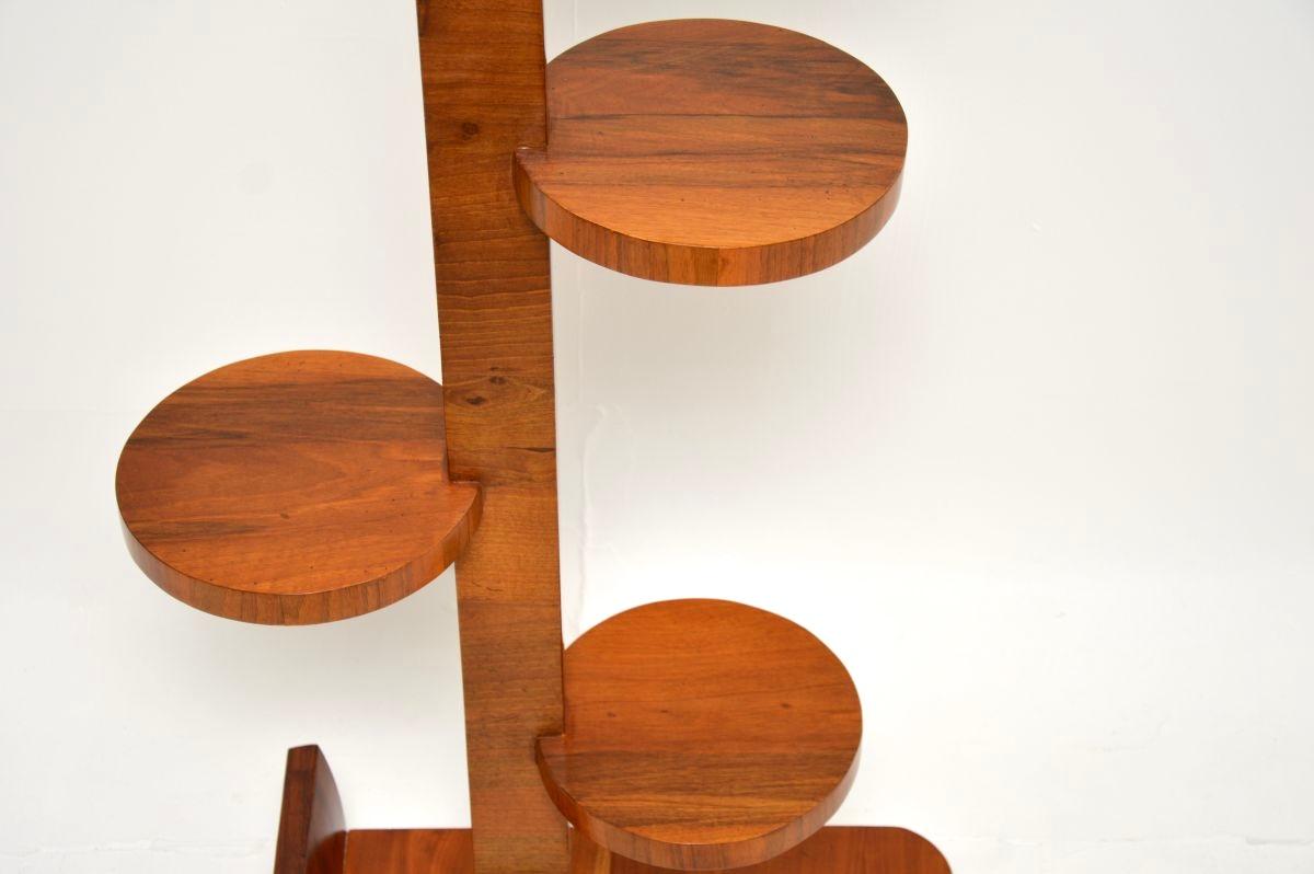 Noce Piantana svedese in noce Art Deco in vendita