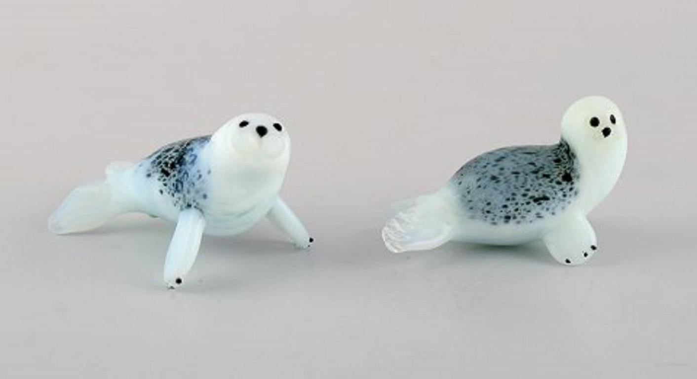 Schwedisches Kunstglas, zehn Miniaturfiguren aus Mouth-Blown-Kunstglas, 1970er-1980er Jahre (Ende des 20. Jahrhunderts) im Angebot