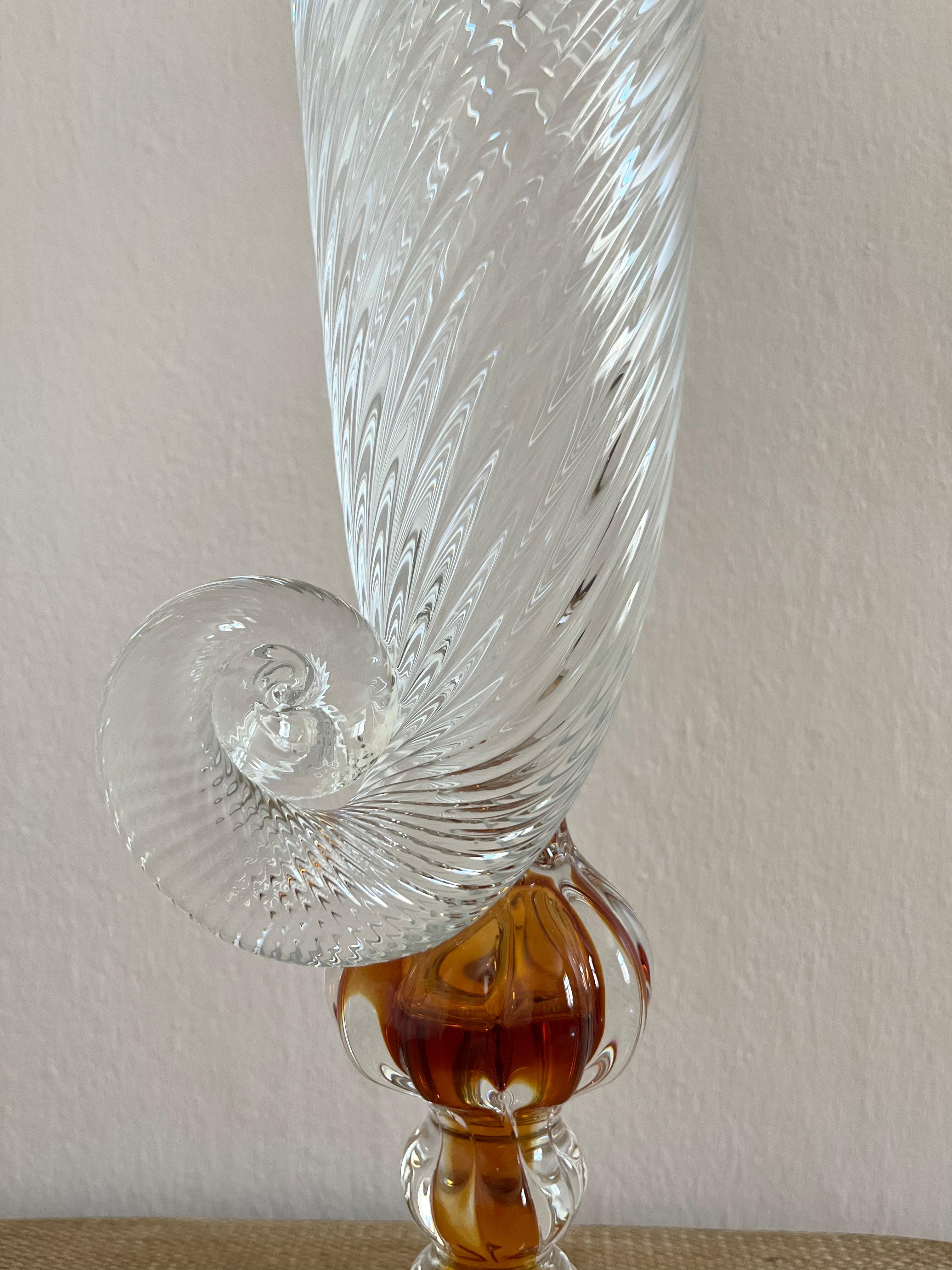 Swedish art glass vase in the shape of a conch shell For Sale 3