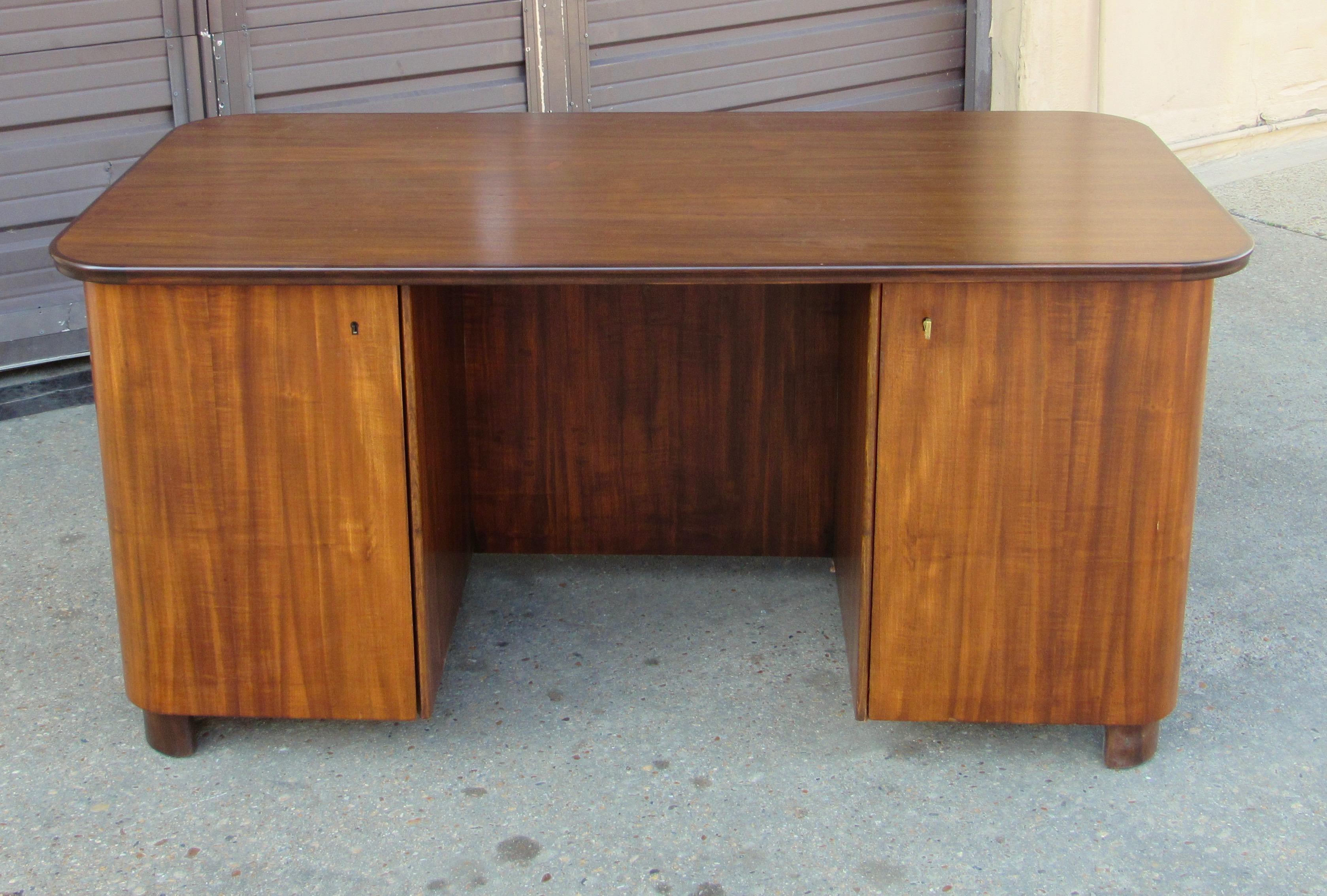 Swedish Art Moderne Desk in Walnut by circa 1940 3