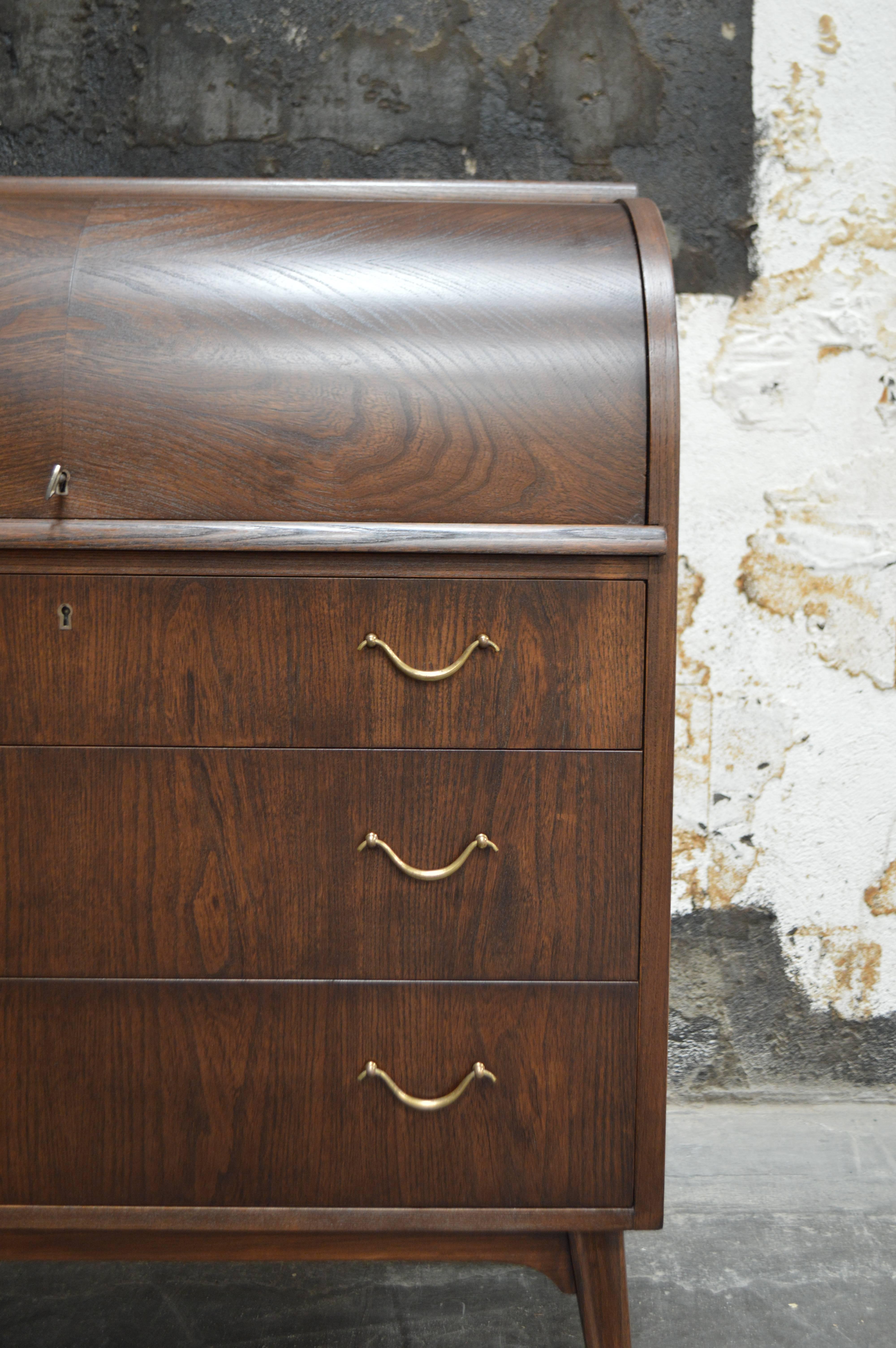 Swedish Art Moderne Oak Roll-Top Secretary Writing Desk In Excellent Condition In Atlanta, GA