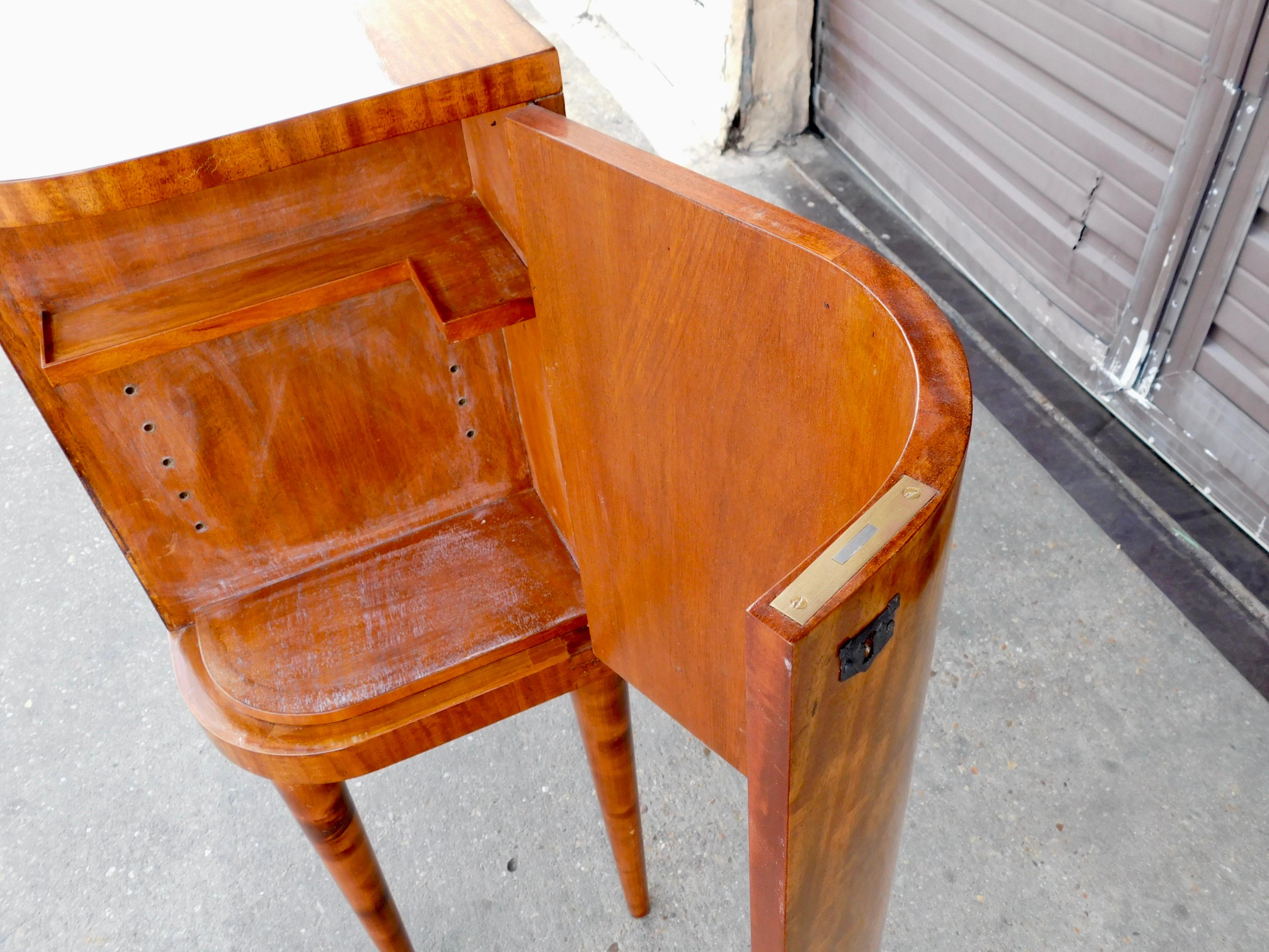 Swedish Art Moderne Secretary Desk and Dry Bar in Honduran Mahogany, circa 1940 For Sale 1