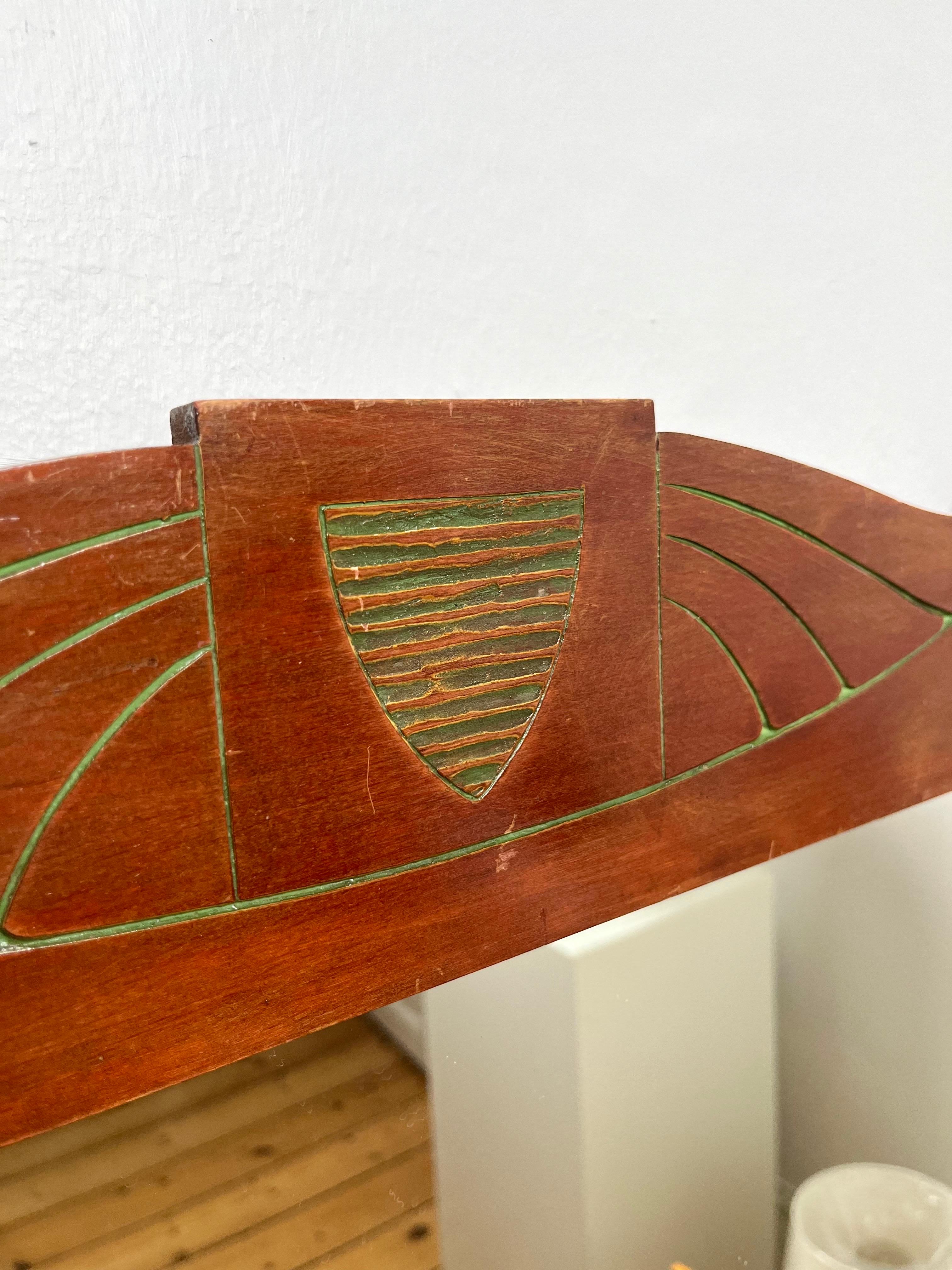 Début du 20ème siècle Miroir mural suédois en acajou Art nouveau, fabriqué à la main, années 1900-1910 en vente