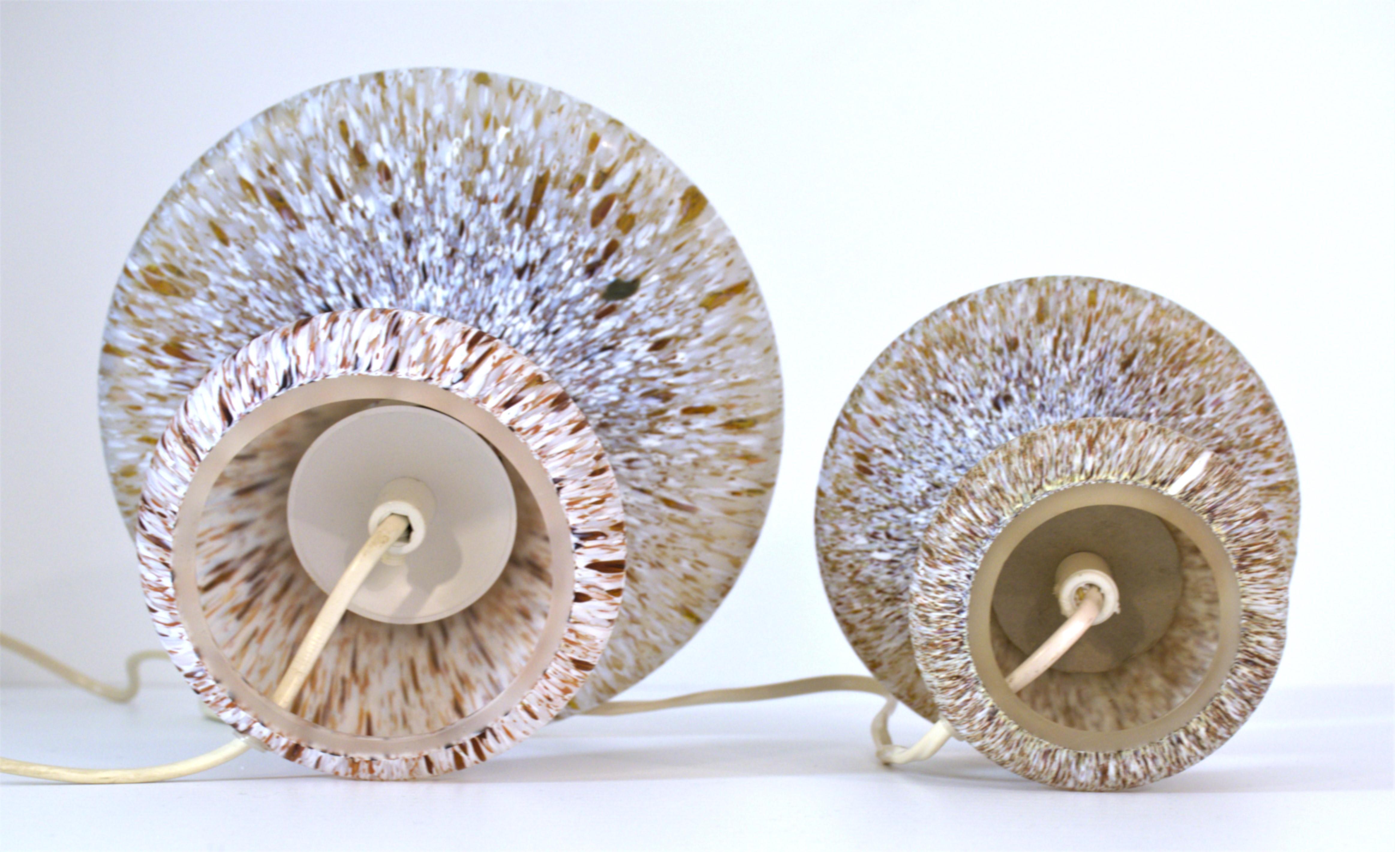 Schwedische Kunstglastischlampen in Pilzform von Monica Backström für Kosta Boda im Zustand „Gut“ im Angebot in Värmdö, SE