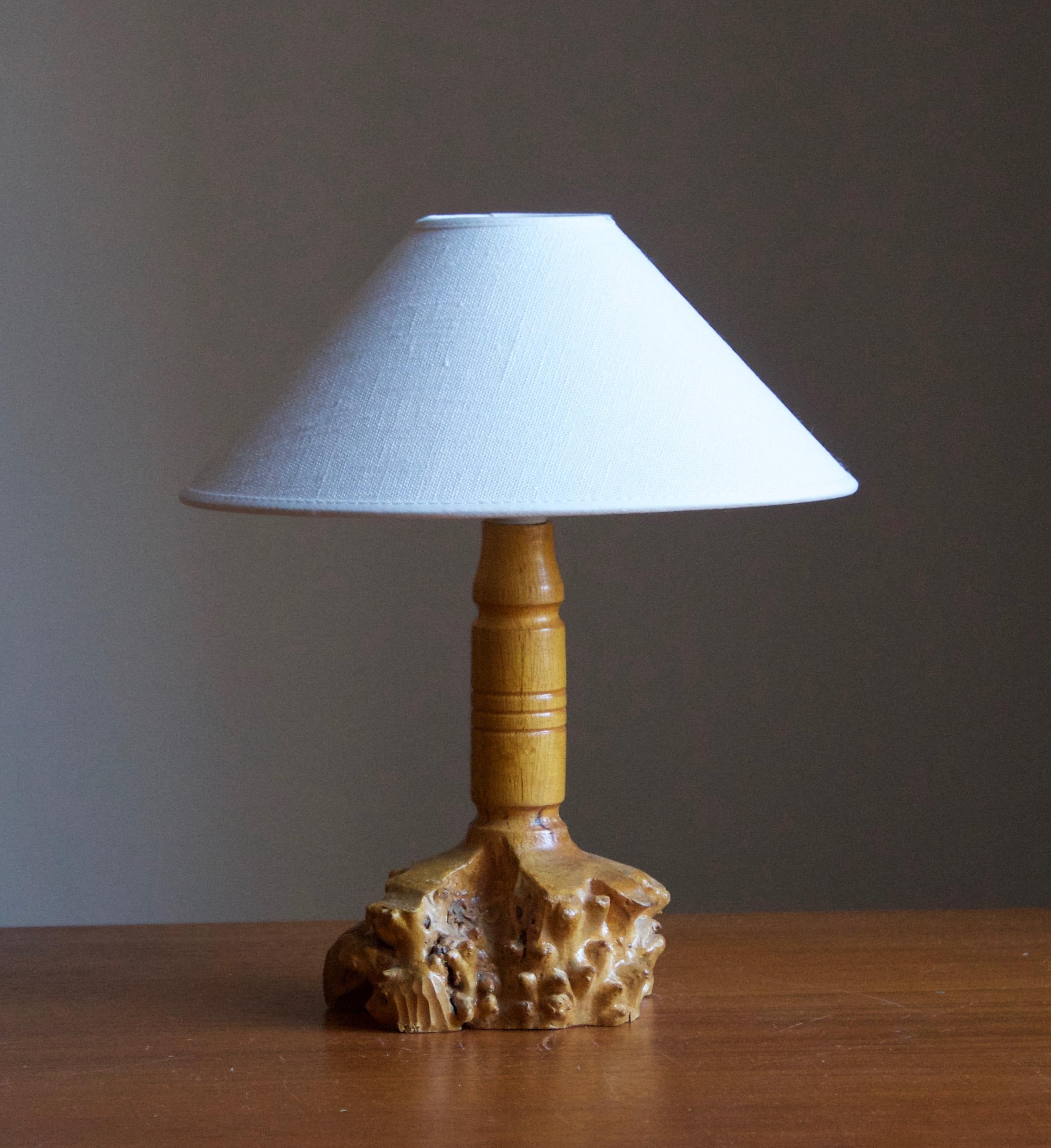 A table lamp designed and produced in Sweden. c. 1950s-1960s.

Stated dimensions exclude lampshade, height includes the socket. Sold without lampshade.

Takes one lightbulb on E27 base. No stated max wattage.