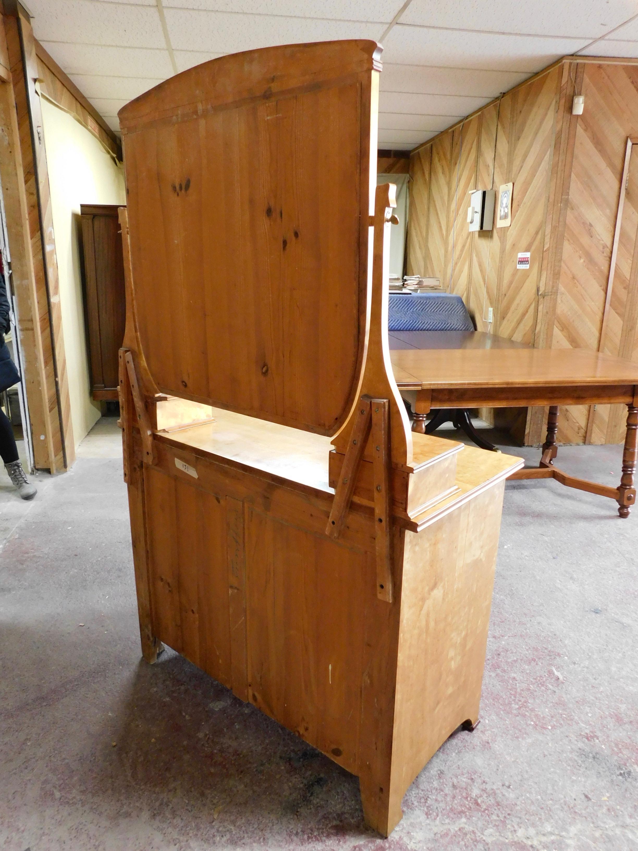 Swedish Arts and Crafts Chest of Drawers with Tilting Mirror in Golden Birch  For Sale 6