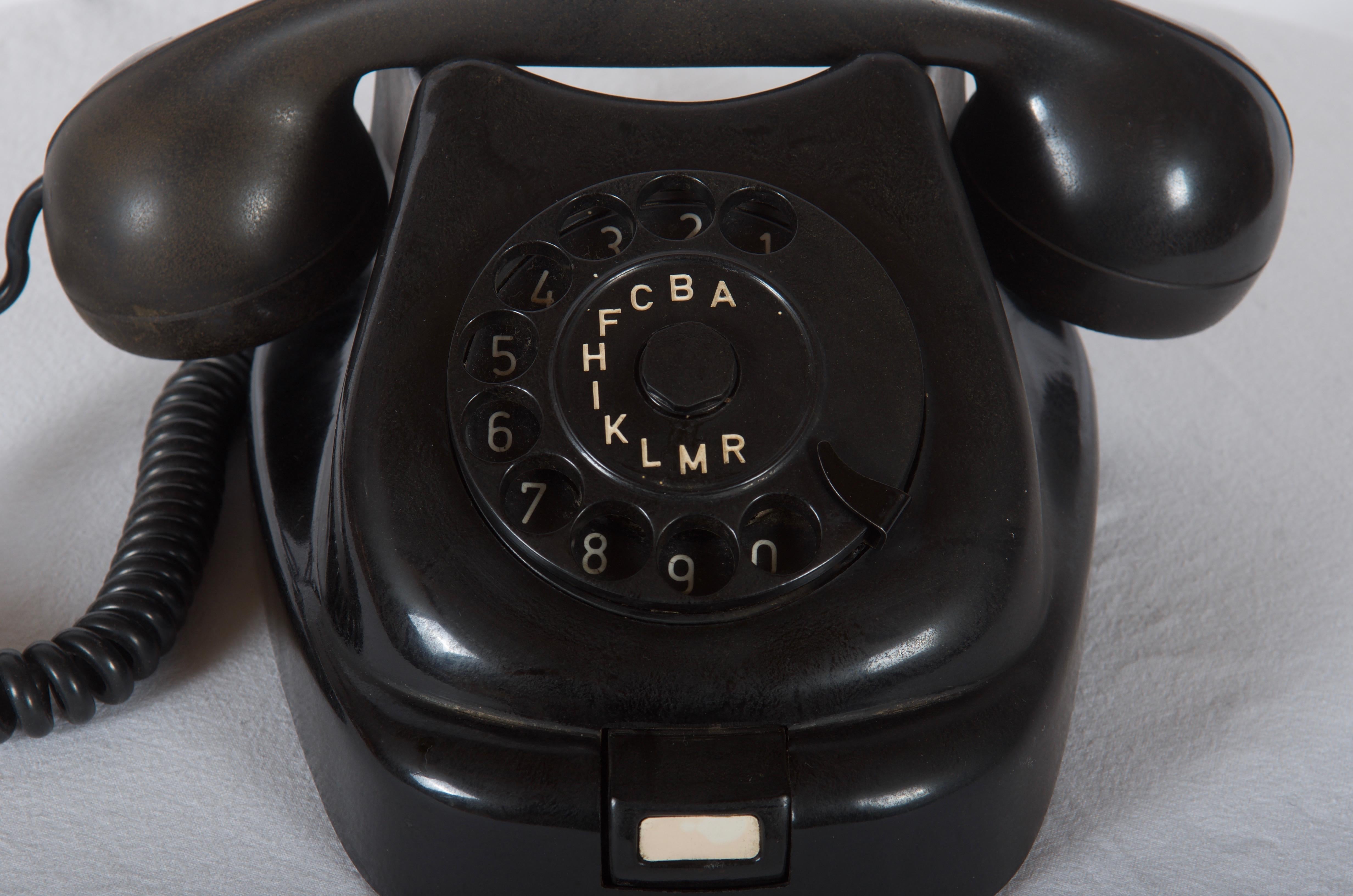 Bakelite table phone from the early 1960s.
  