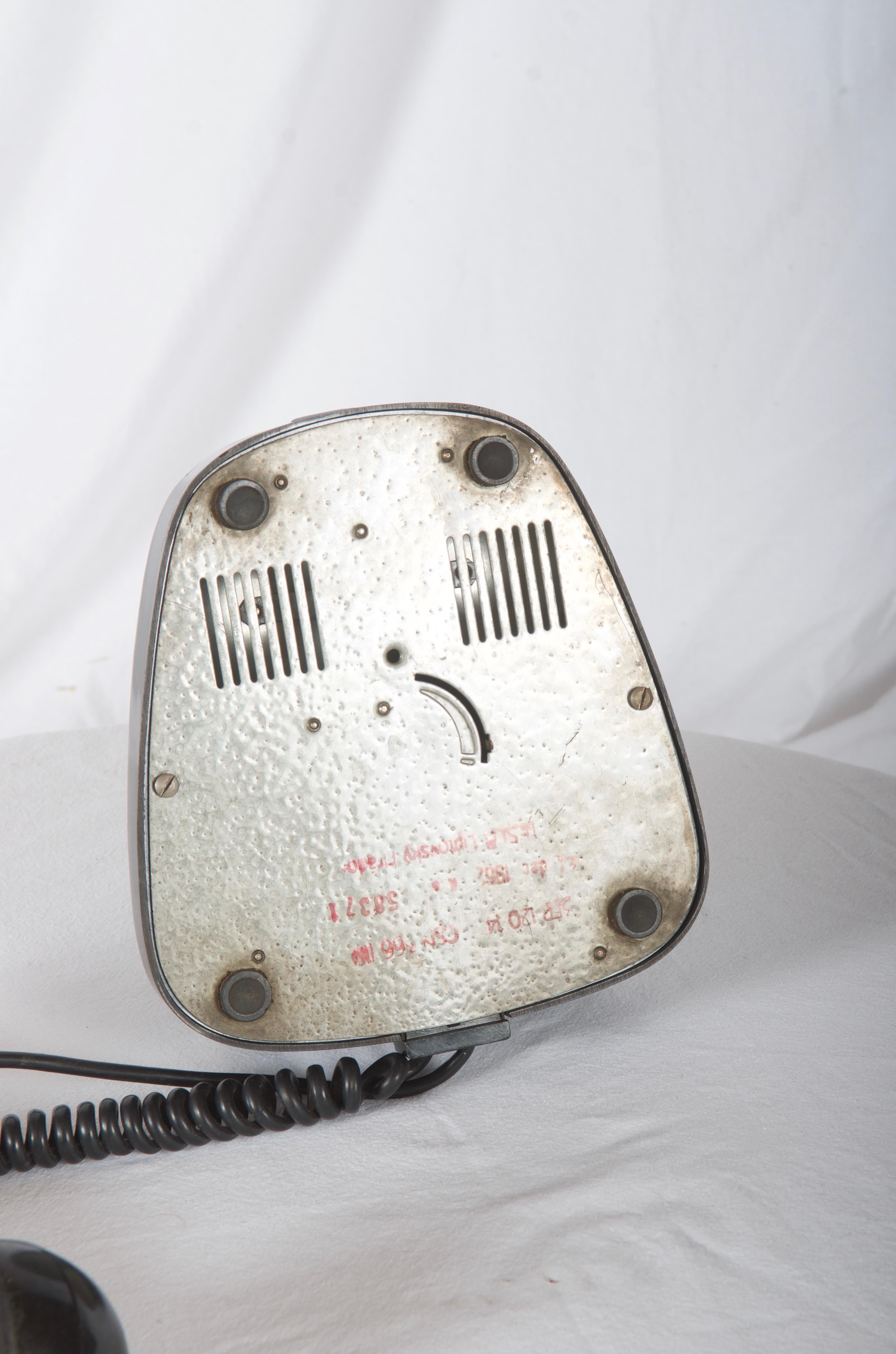 Swedish Bakelite Table Phone In Good Condition In Vienna, AT