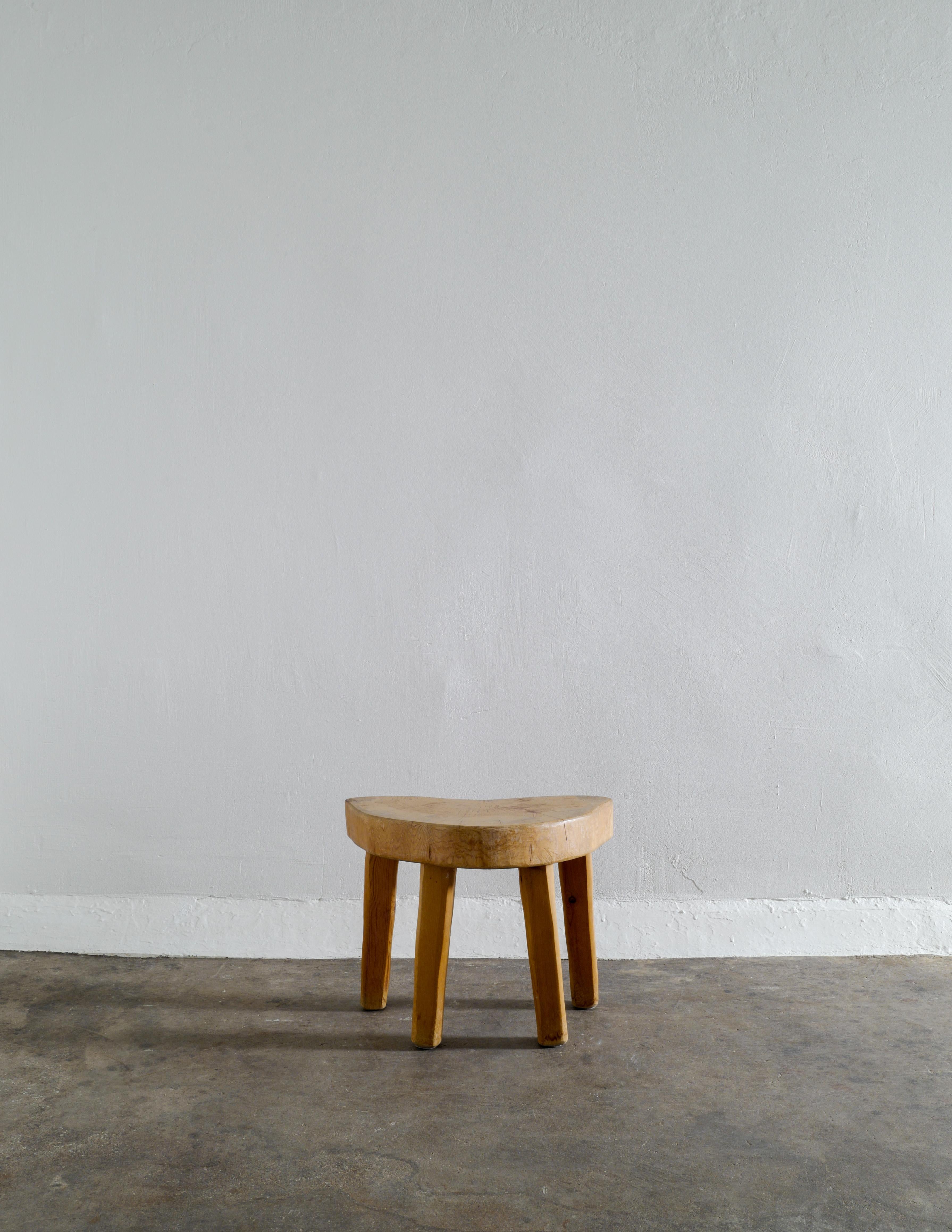 Swedish Banana Pine Stool Side Table, 1940s In Good Condition In Stockholm, SE