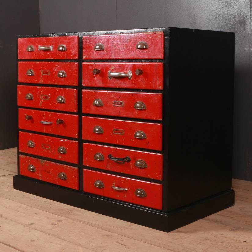 Good 19th century Swedish painted bank of drawers. Funky arrangement of old knobs, 1880.

Dimensions:
48.5 inches (123 cms) wide
24 inches (61 cms) deep
38 inches (97 cms) high.

 