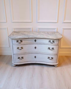 Swedish Baroque Style 19th Century Gray Serpentine Front Three-Drawer Chest