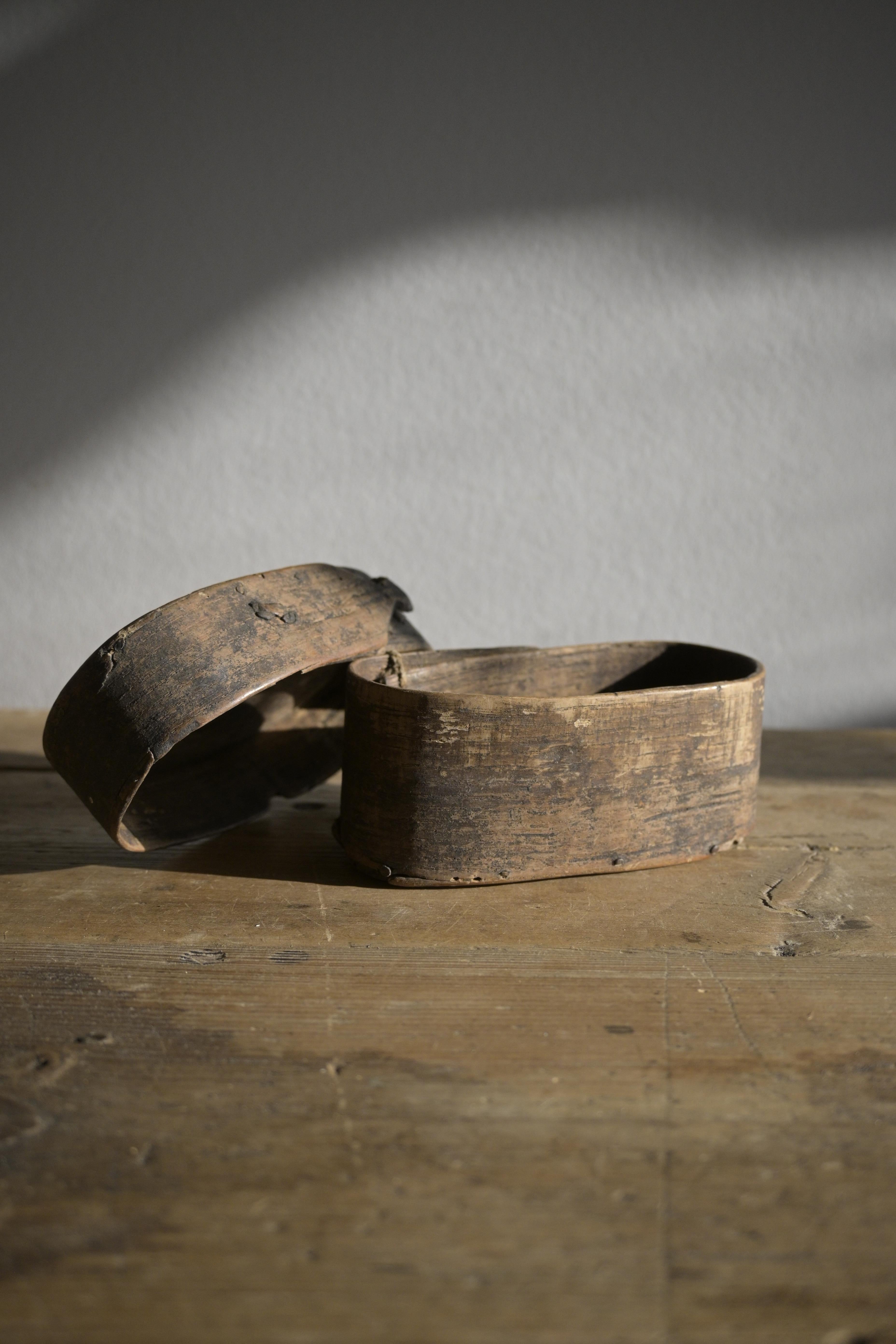Caja sueca de madera curvada de abedul, ca 1790 Abedul en venta
