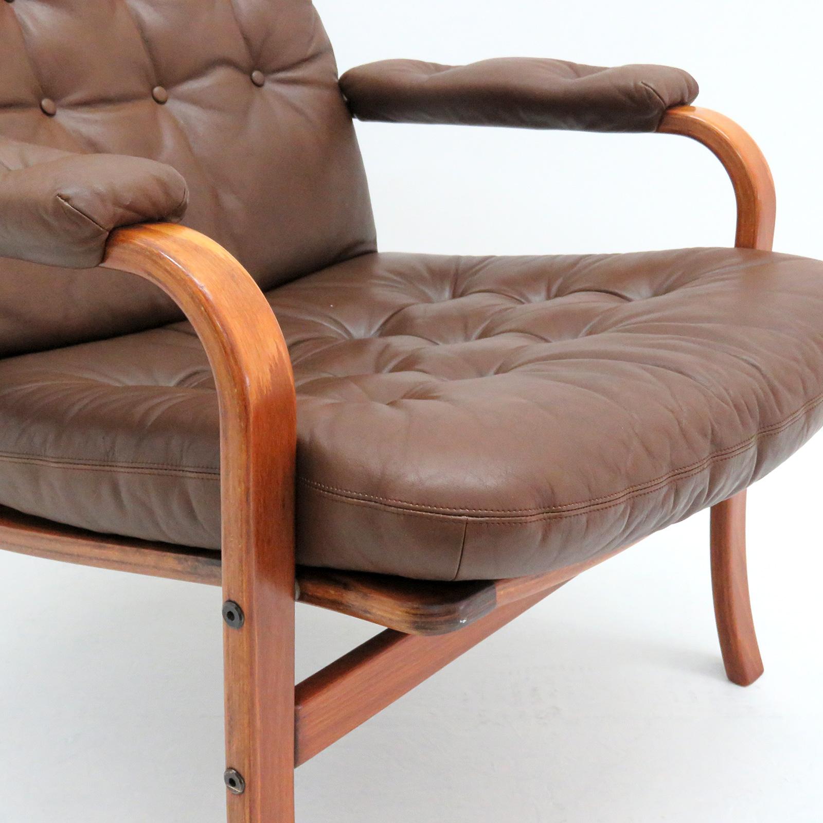 Swedish Bentwood Leather Chairs by Göte Möbler Nässjö 1