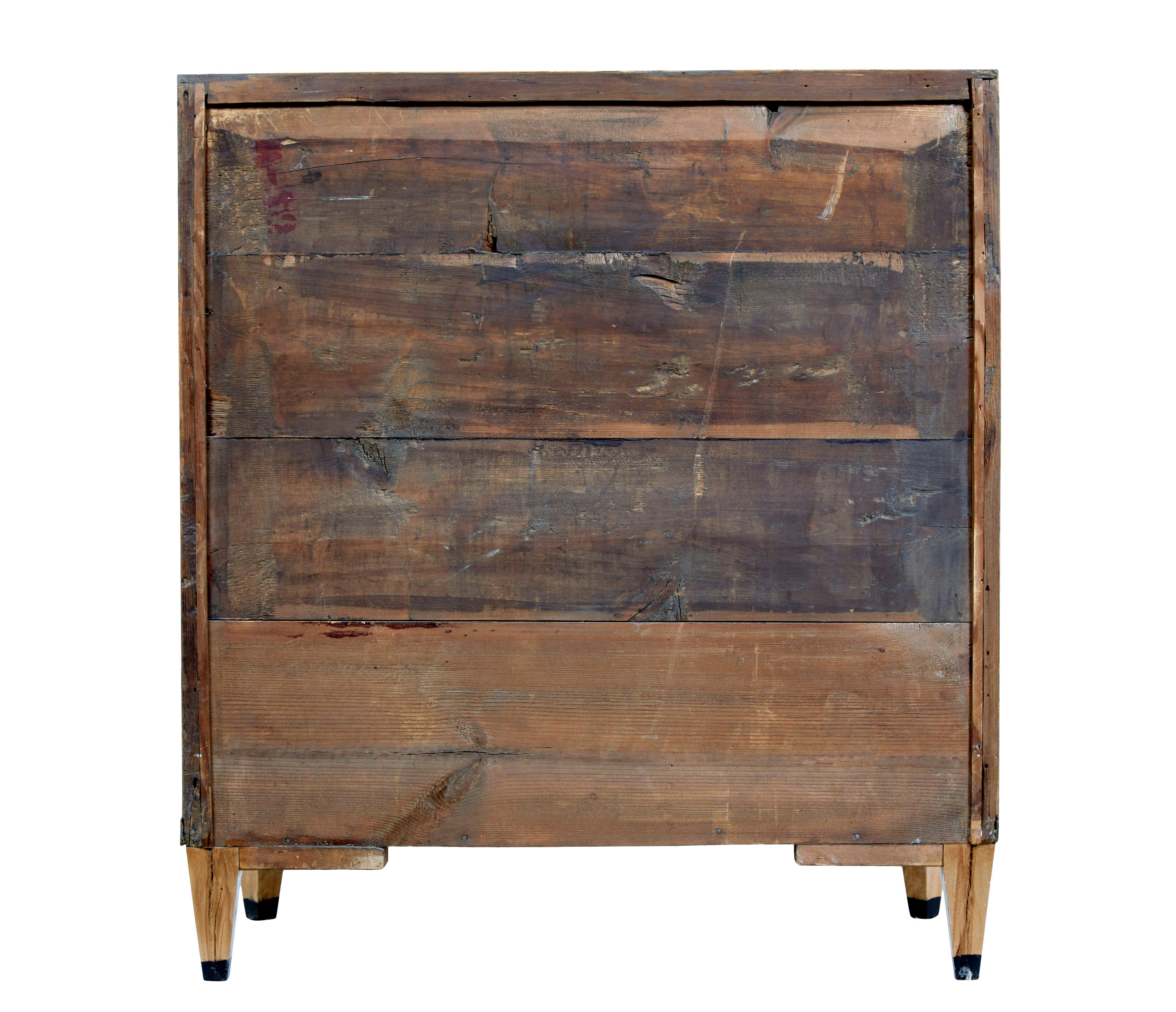 Swedish Biedermeier 19th century inlaid birch chest of drawers In Good Condition For Sale In Debenham, Suffolk