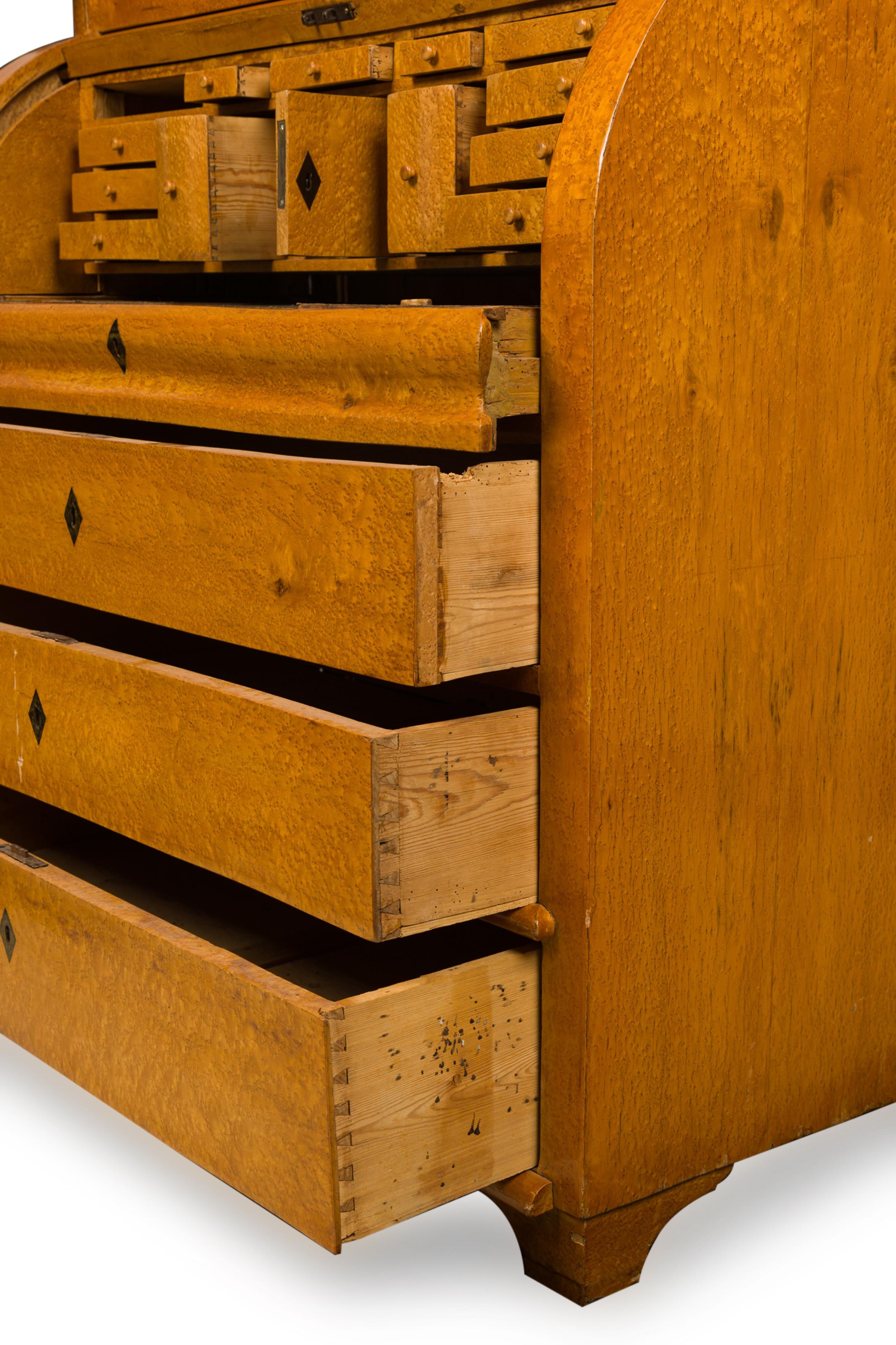 Bureau/Secrétaire Biedermeier suédois en bouleau ronceux cylindrique 4