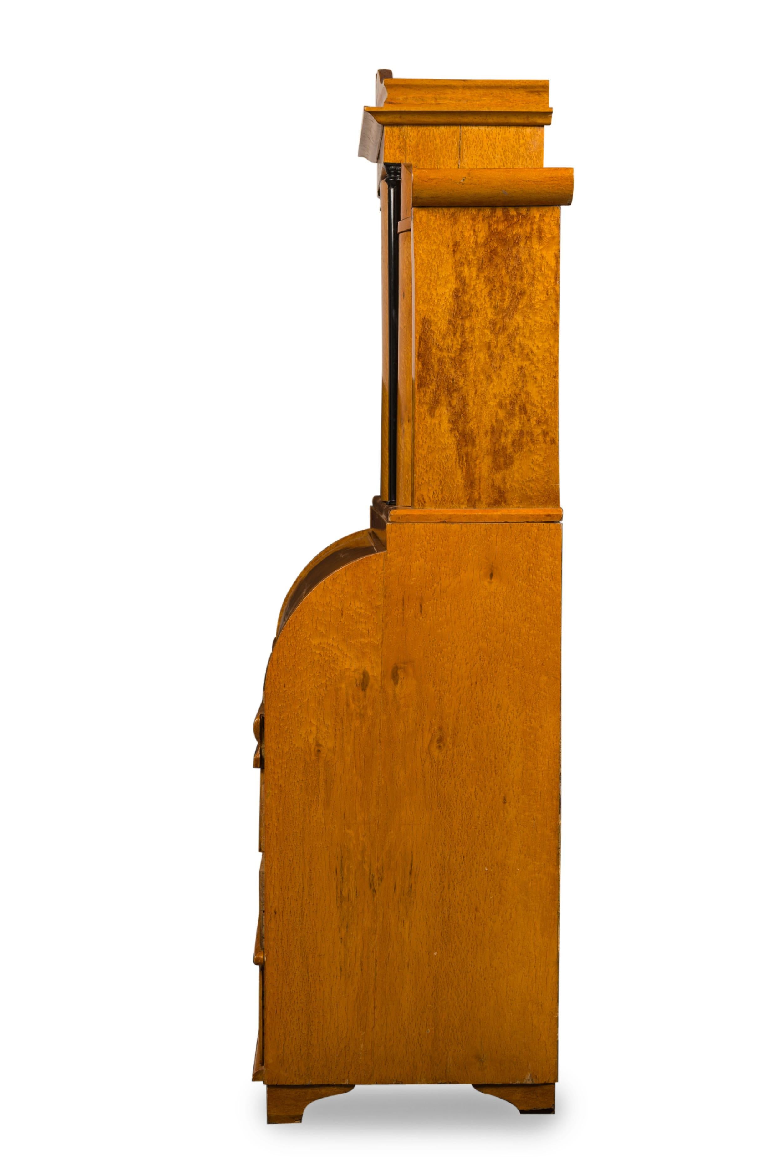 Suédois Bureau/Secrétaire Biedermeier suédois en bouleau ronceux cylindrique