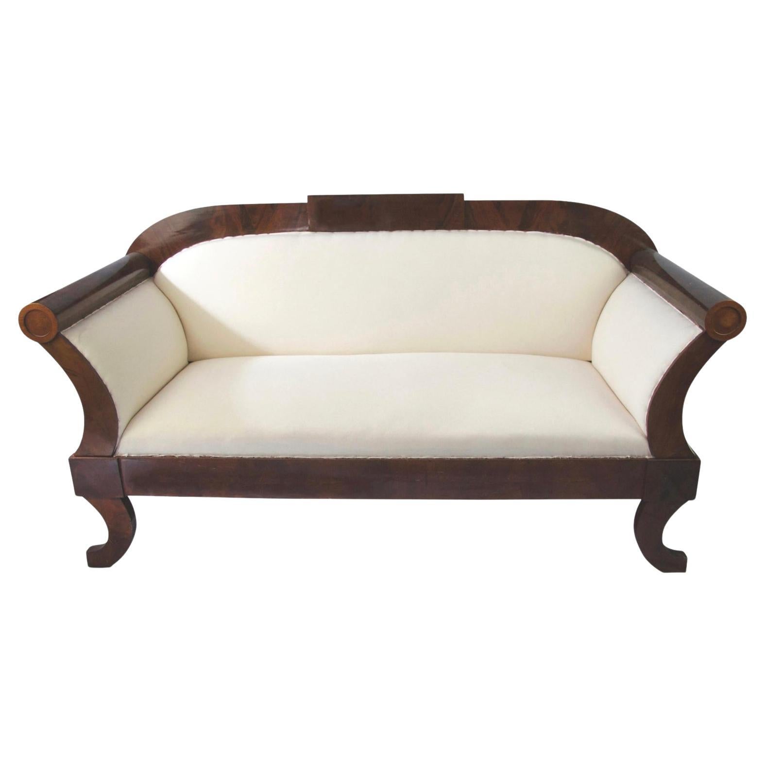 Fauteuil Biedermeier suédois sculpté à trois places Couch Settle Setee, fin des années 1800 A