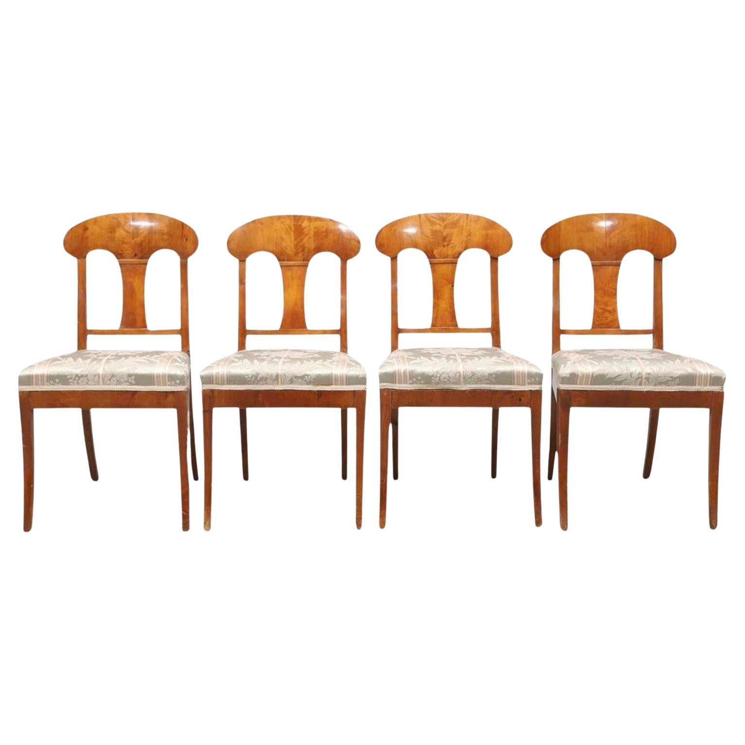 Swedish Biedermeier Dining Chairs Set 4 Quilt Golden Birch Honey Colour 1800s A in vendita