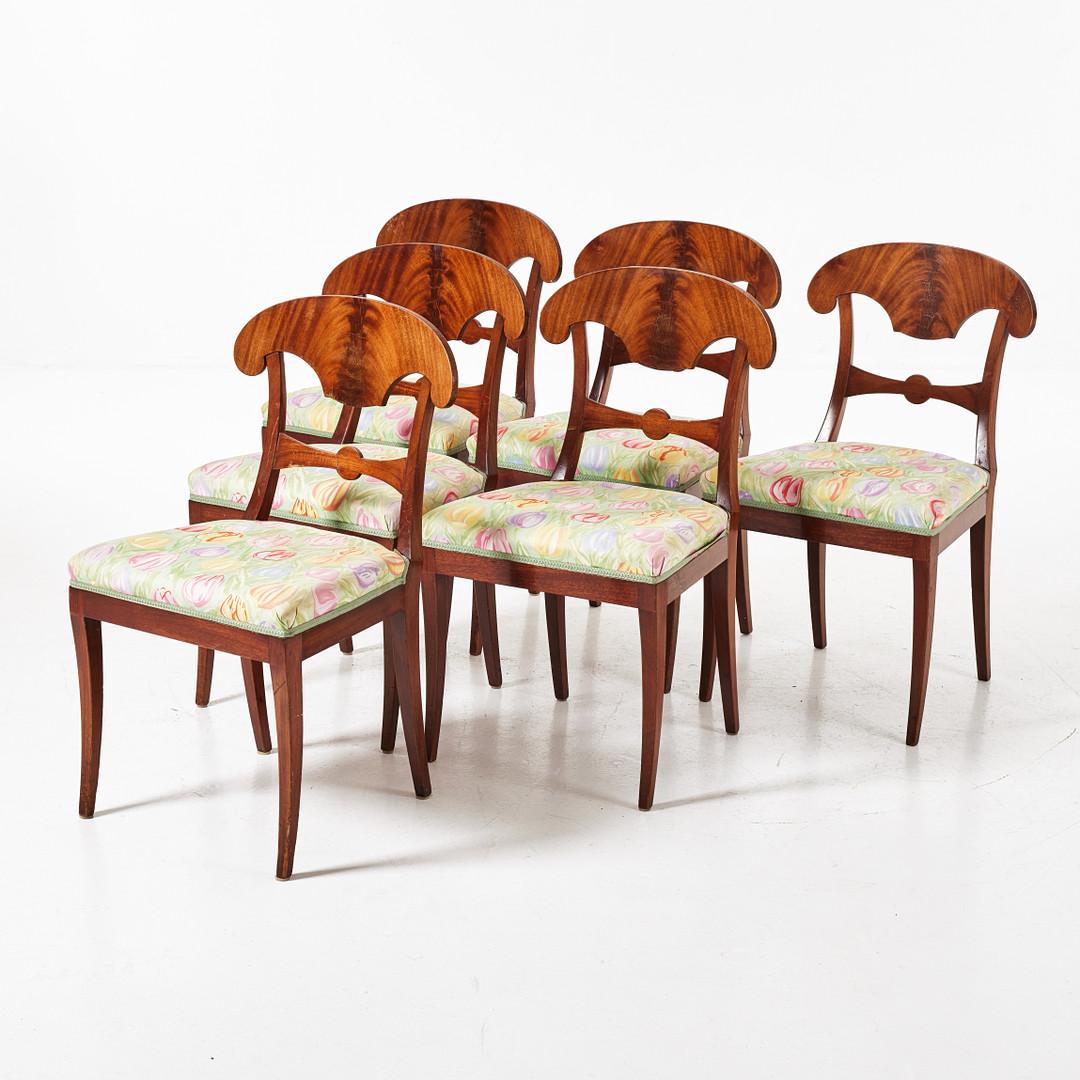 Intagliato Set di 6 sedie da pranzo Biedermeier svedesi in betulla dorata in vendita