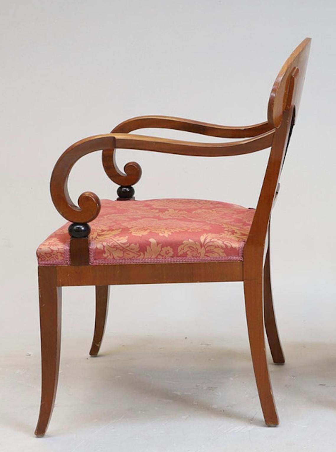Swedish Biedermeier Dining Chairs Set of 6 Flame Mahogany Antique Deco A In Good Condition For Sale In Lewes, England