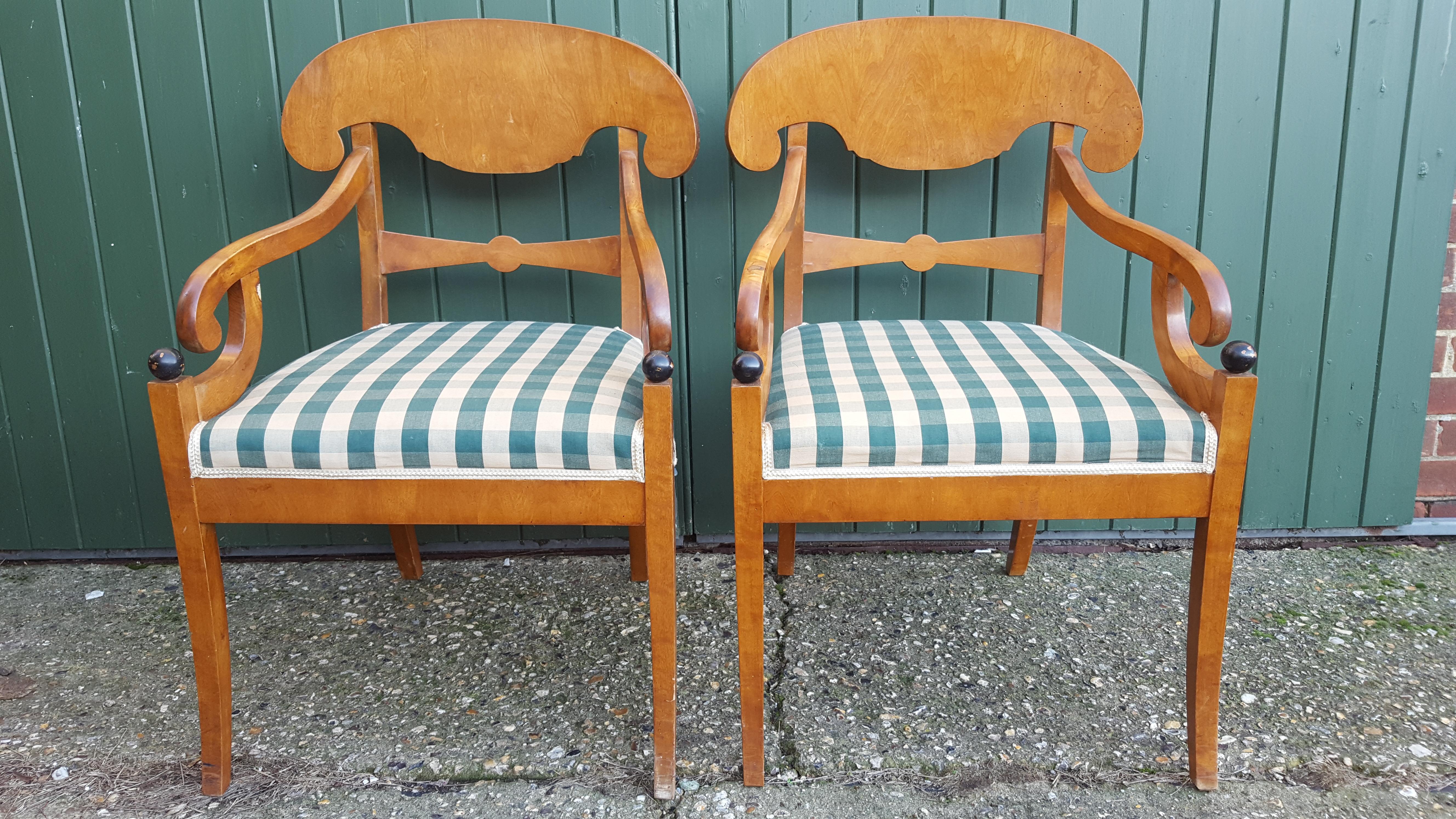 Polished Swedish Biedermeier Dining Chairs Set of 6 Golden Birch Honey Color 19th Century