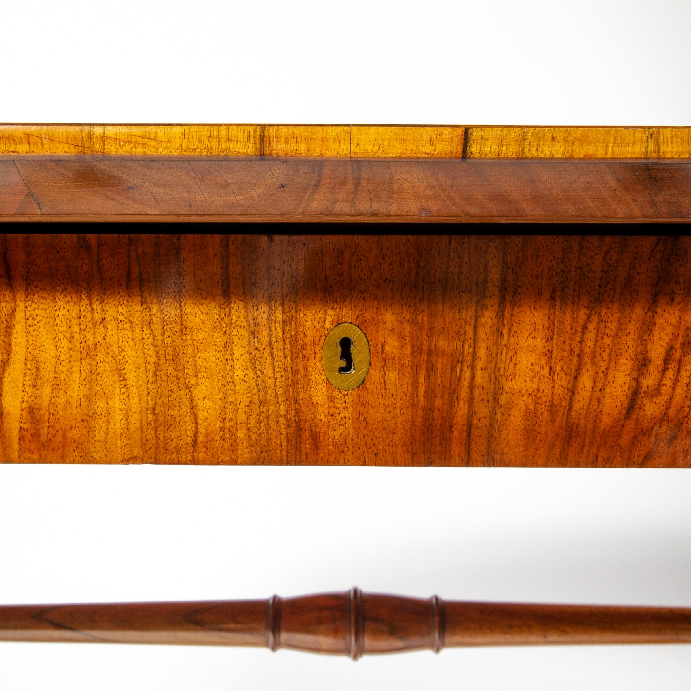Swedish Biedermeier Oval Desk or Table with Drawer, 19th Century, Sweden  For Sale 5