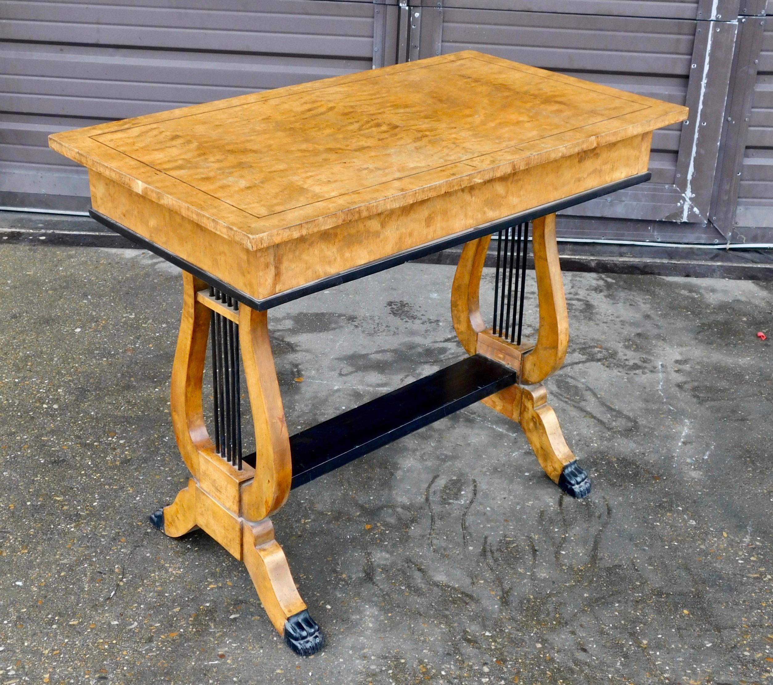 Swedish Biedermeier Revival Writing Table in Golden Flame Birch, circa 1920 For Sale 7