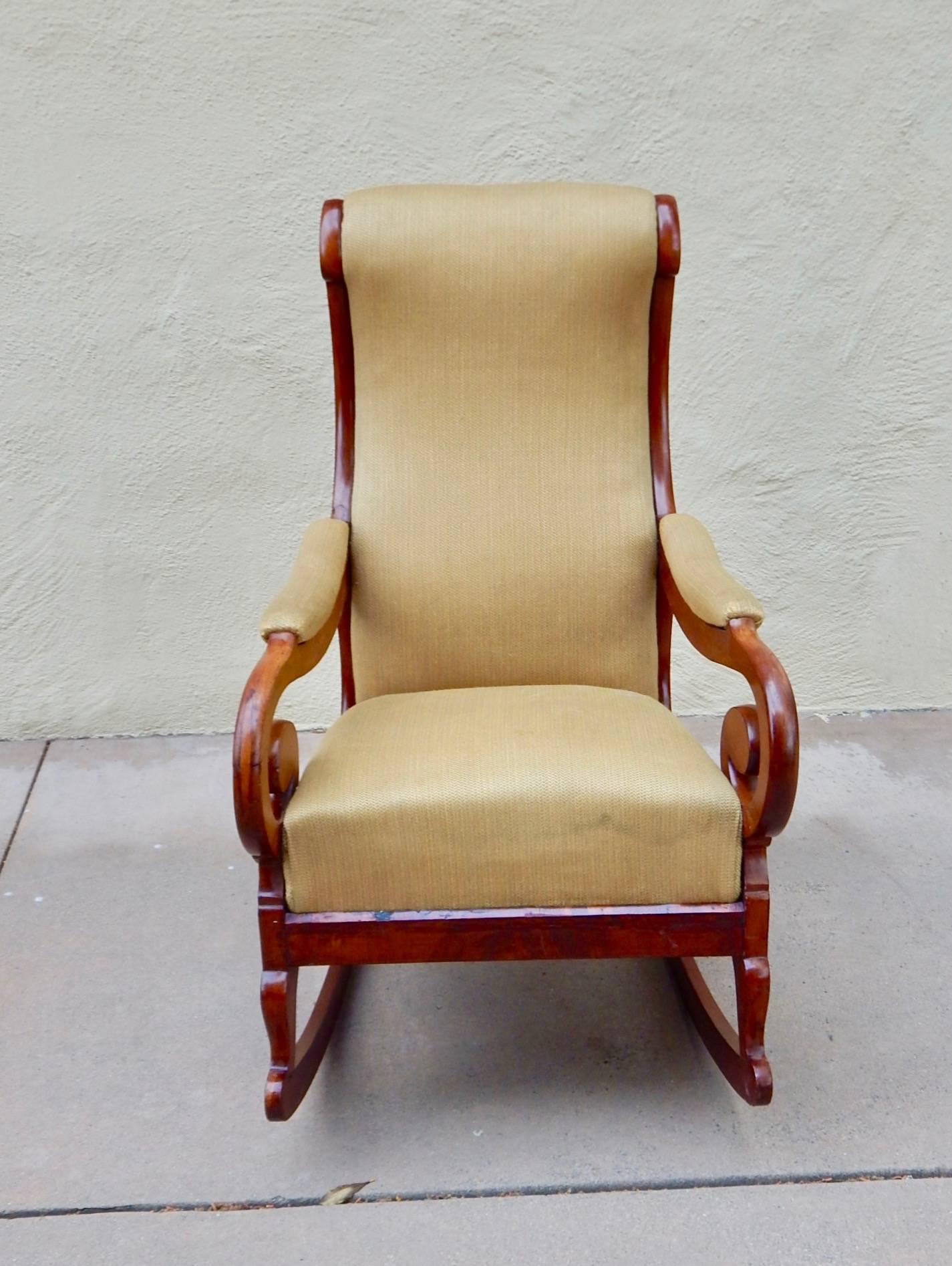 Swedish Biedermeier Rocking Chair, circa 1850 For Sale 4