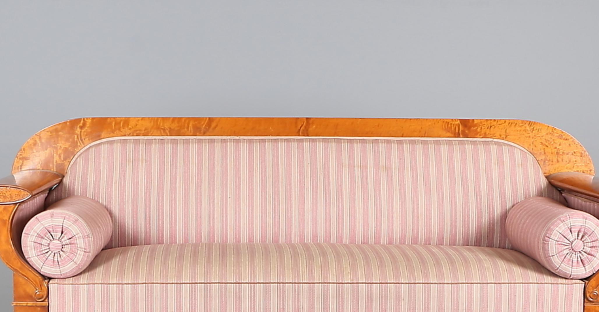 biedermeier couch