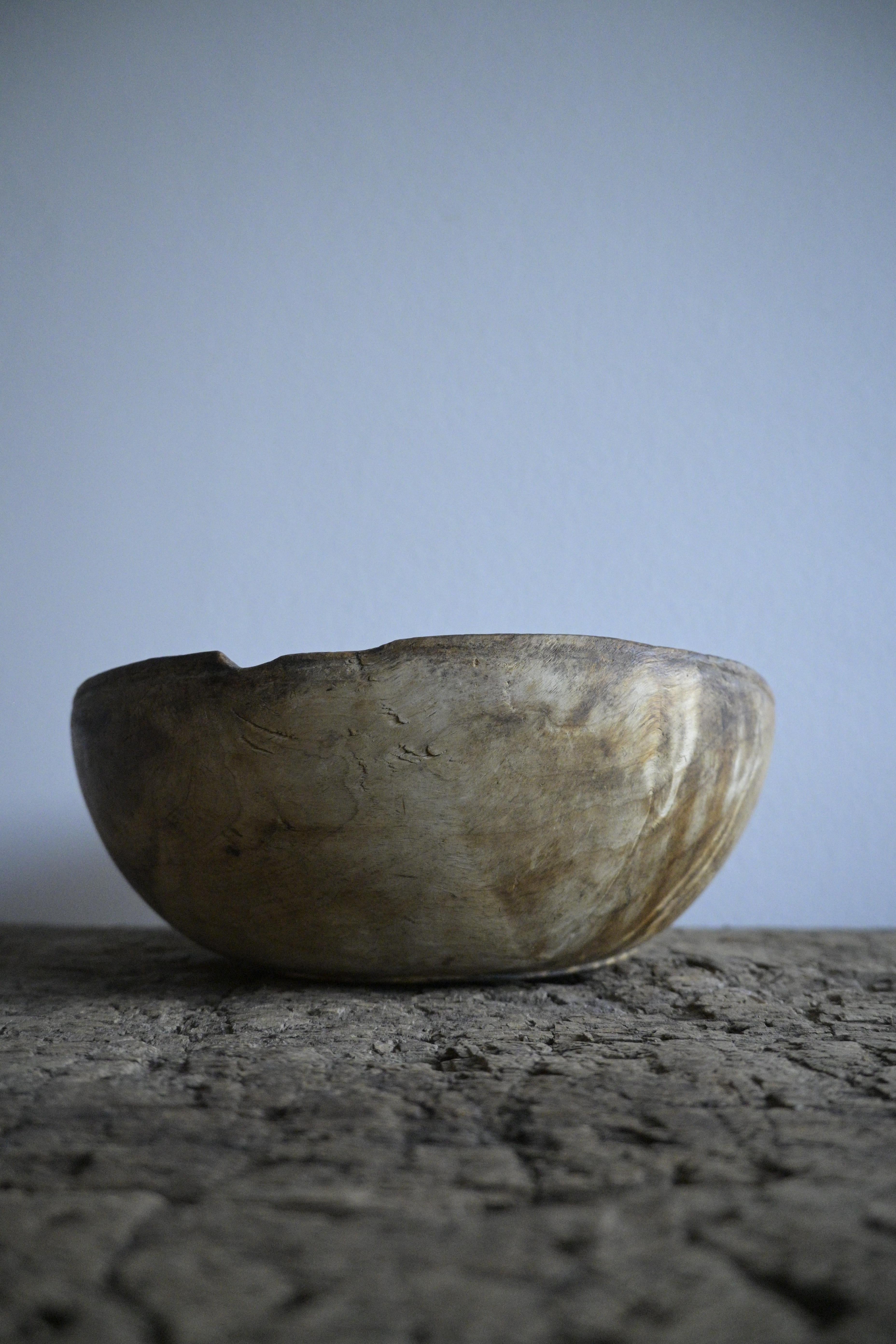 Hand-Carved Swedish Birch Burl Bowl early 1900 century For Sale