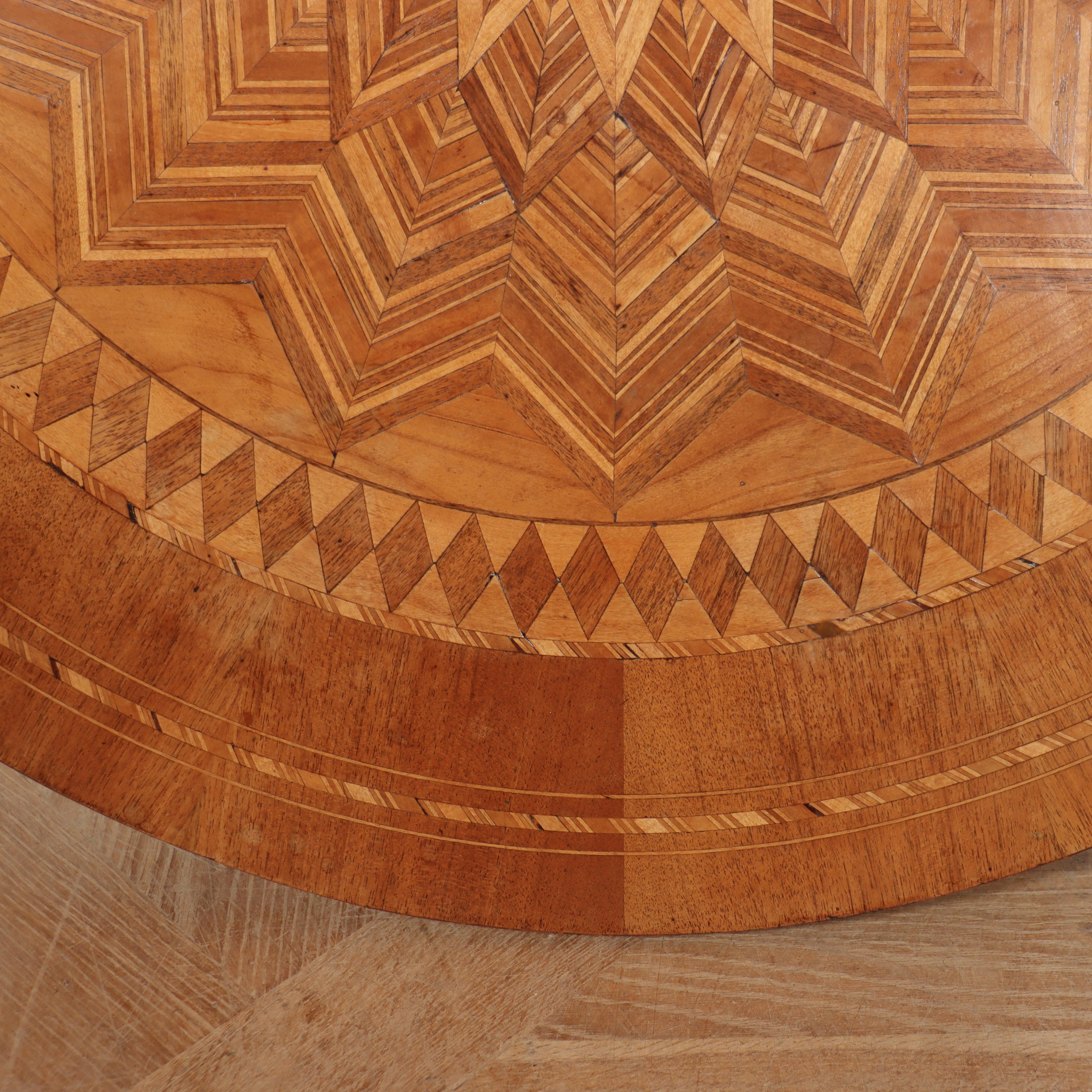 Mesa central de abedul sueco en venta 4