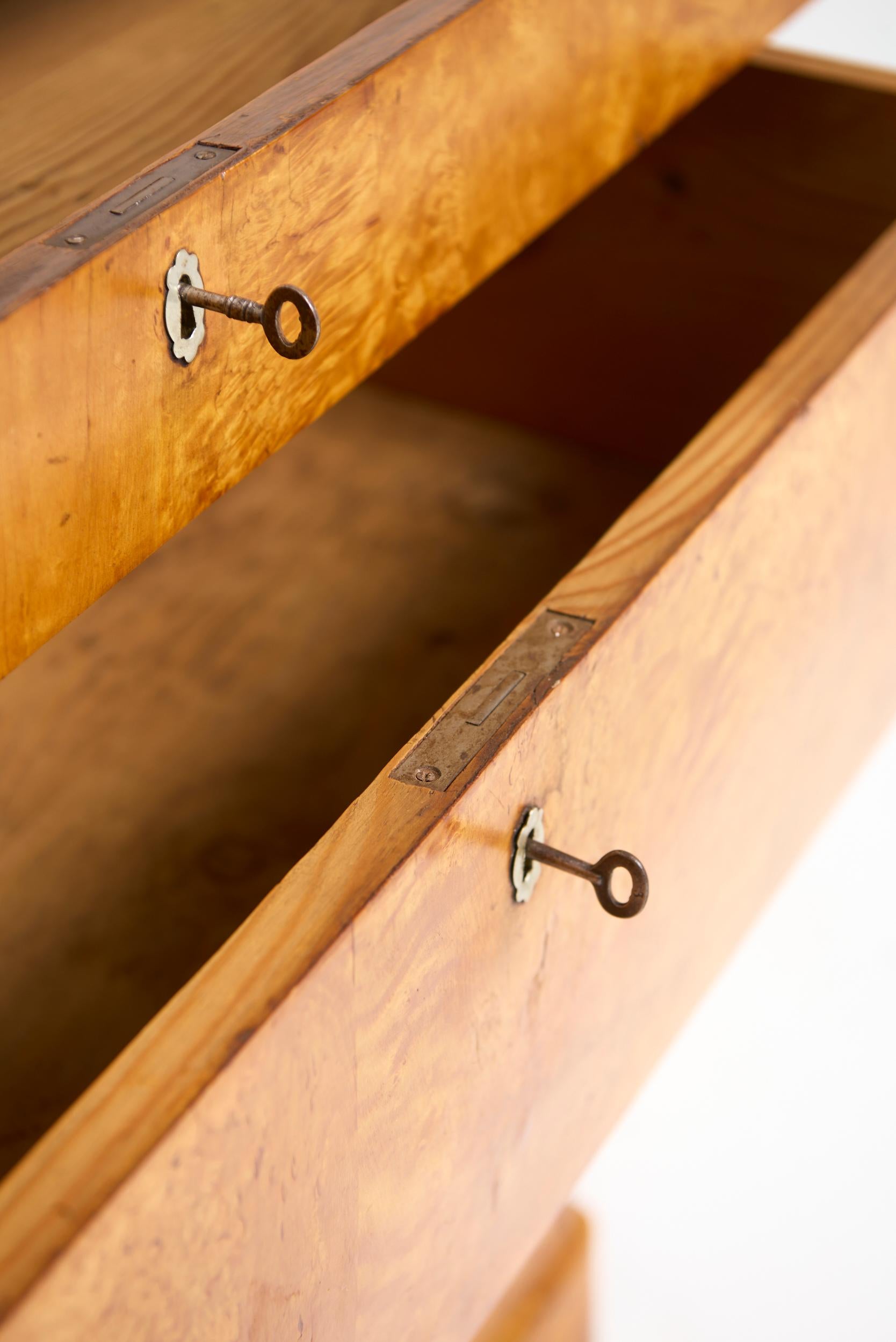 Swedish Birch Chest of Drawers For Sale 5