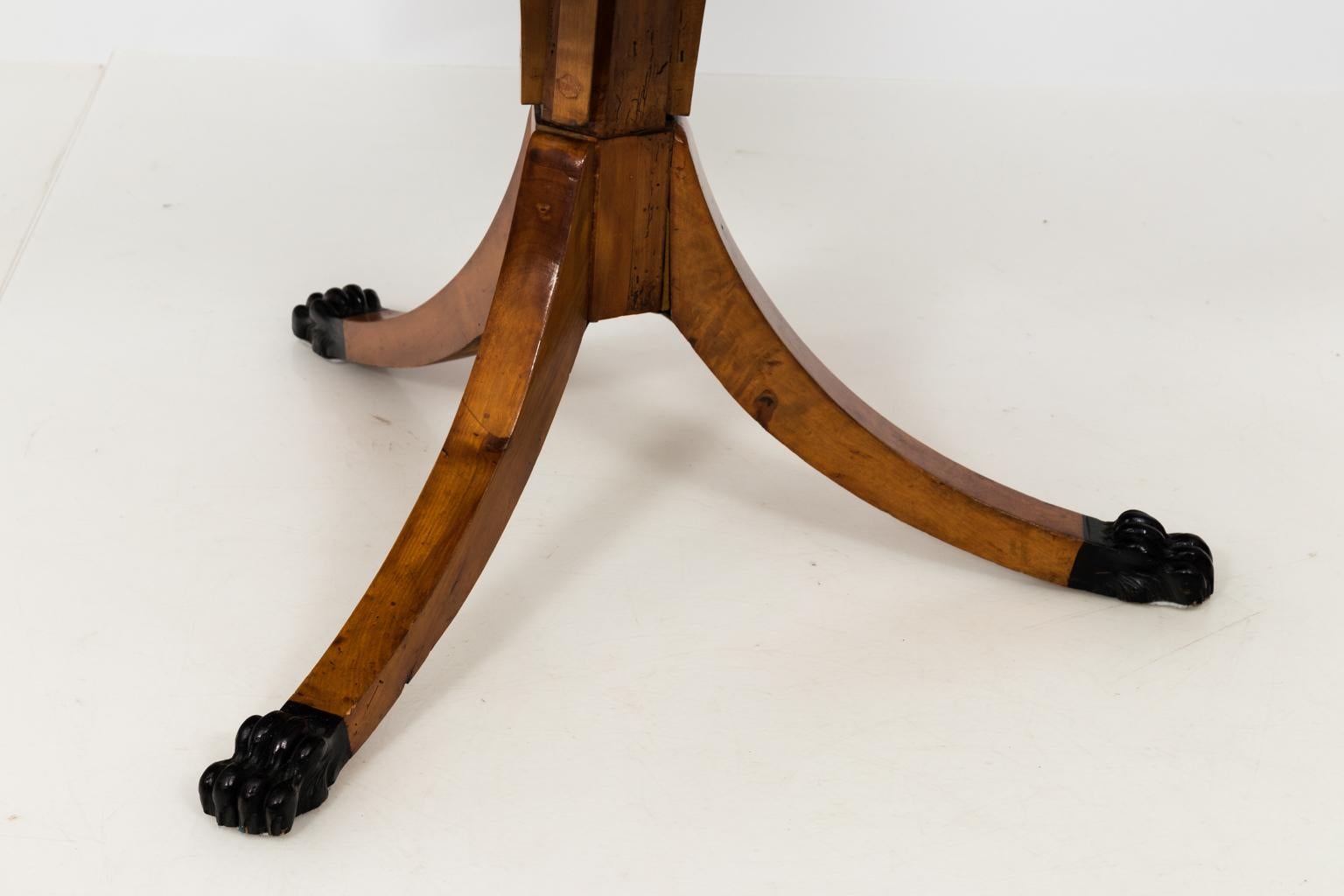 Swedish Birchwood Center Table, circa 1890 im Angebot 2