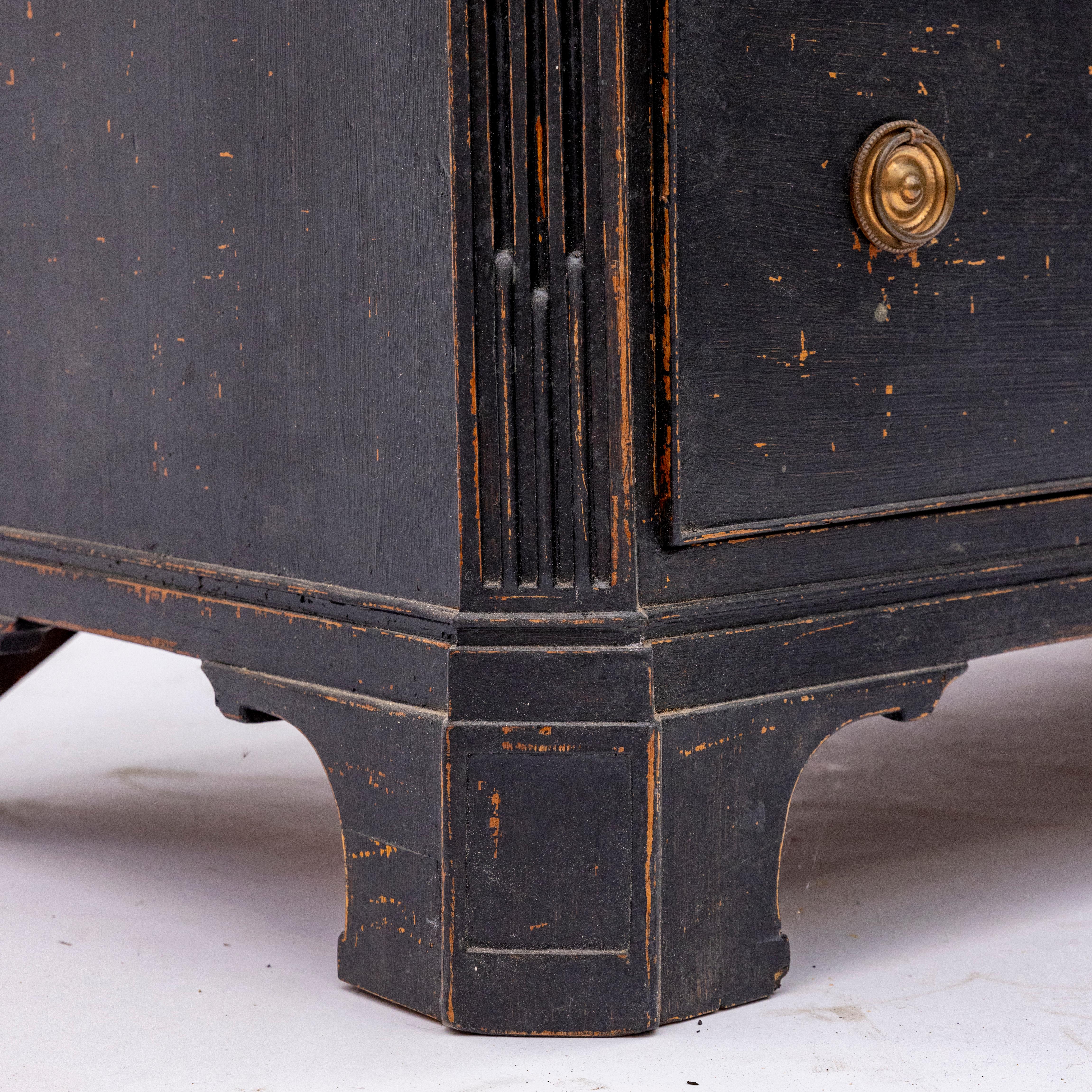 18th Century Swedish Black-painted Gustavian Black painted Chest of Drawers, 1780-1800