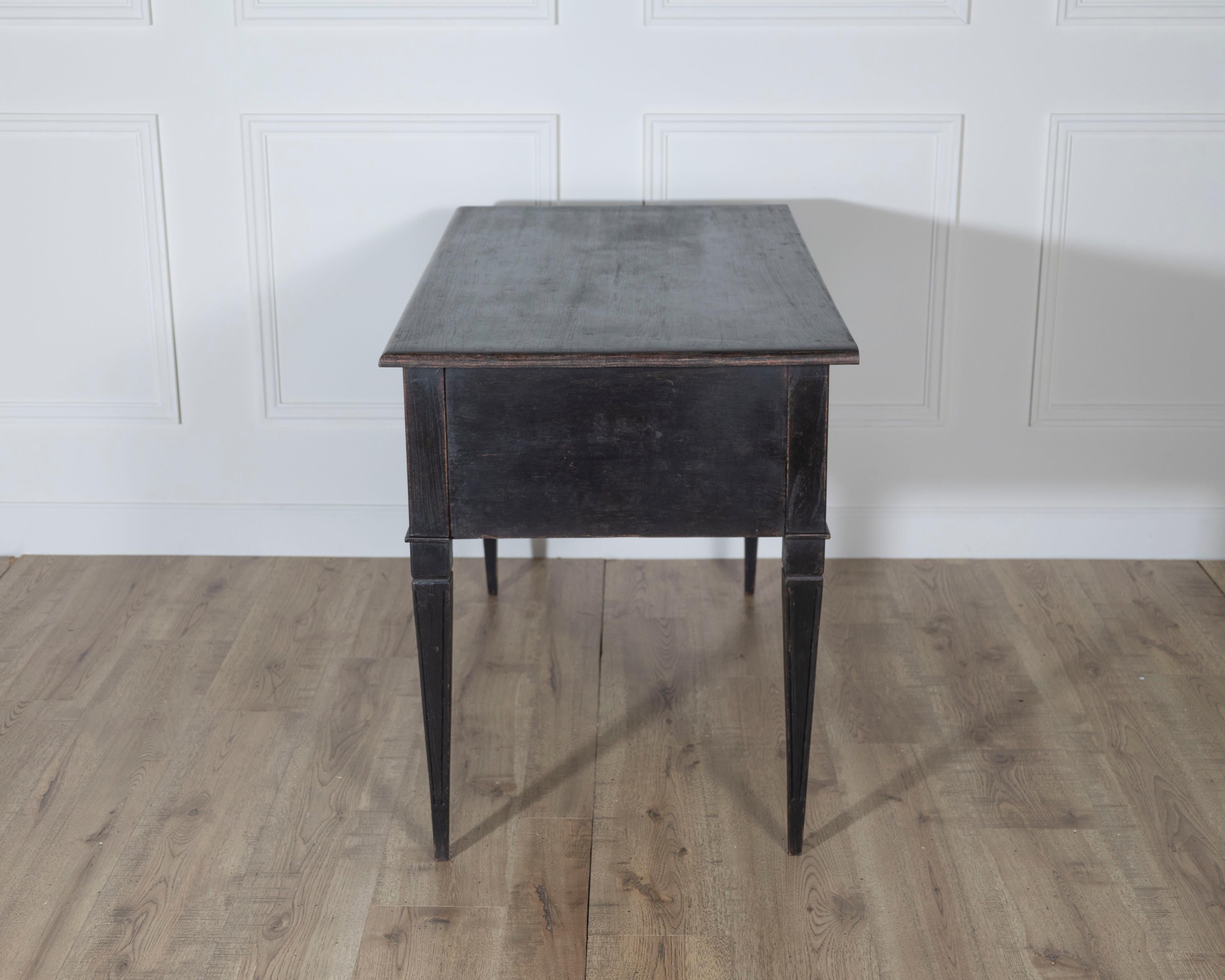 Swedish Black-Painted Writing Desk with Brass Hardware, circa 1870 For Sale 3