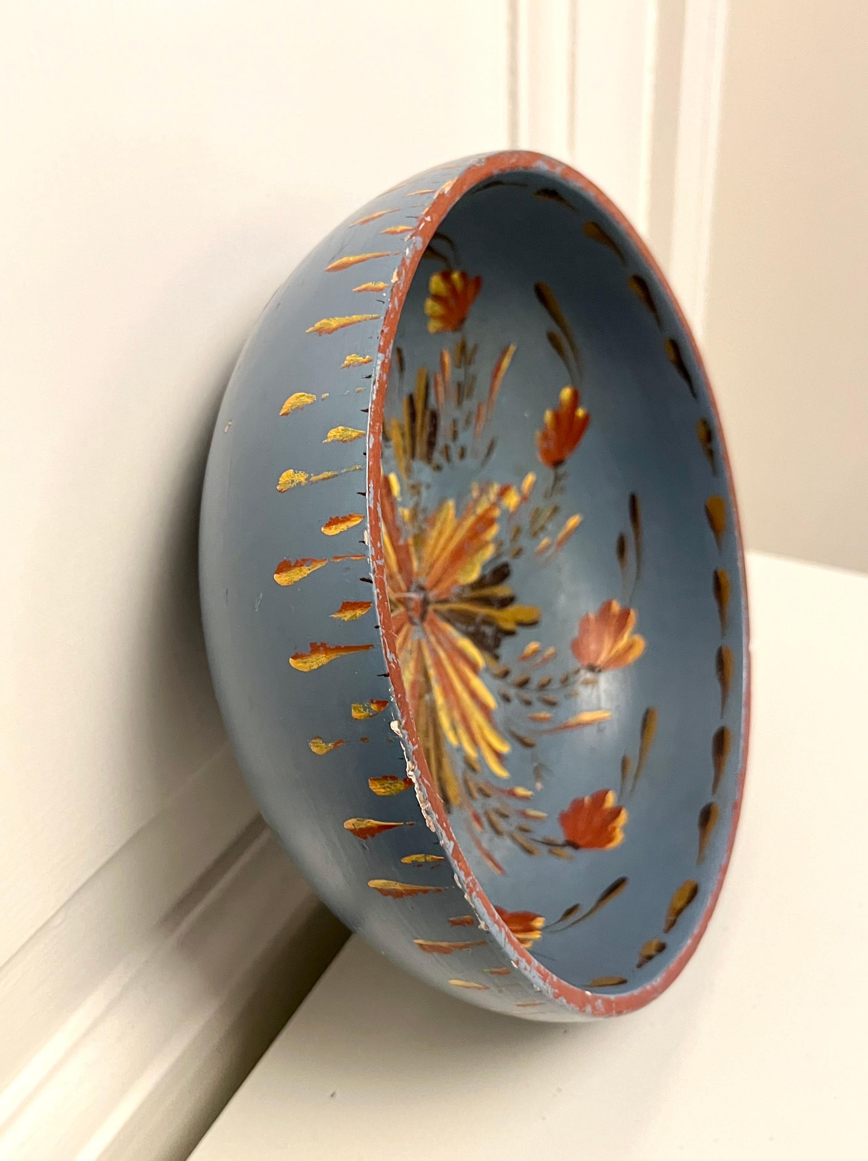 Swedish Blue Allmoge Painted Wooden Folk Art Bowl, Mid-20th Century For Sale 1