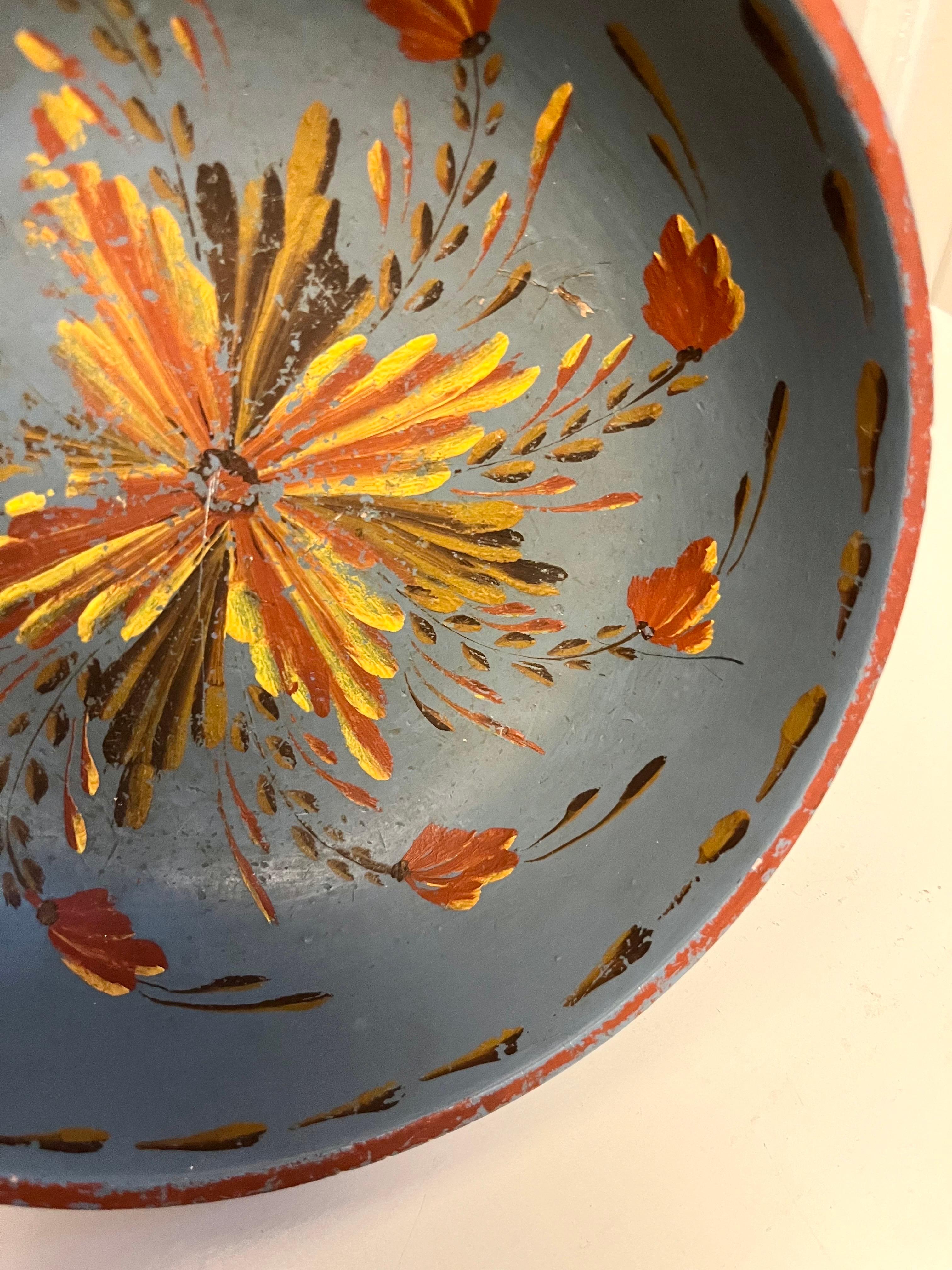 Swedish Blue Allmoge Painted Wooden Folk Art Bowl, Mid-20th Century For Sale 3