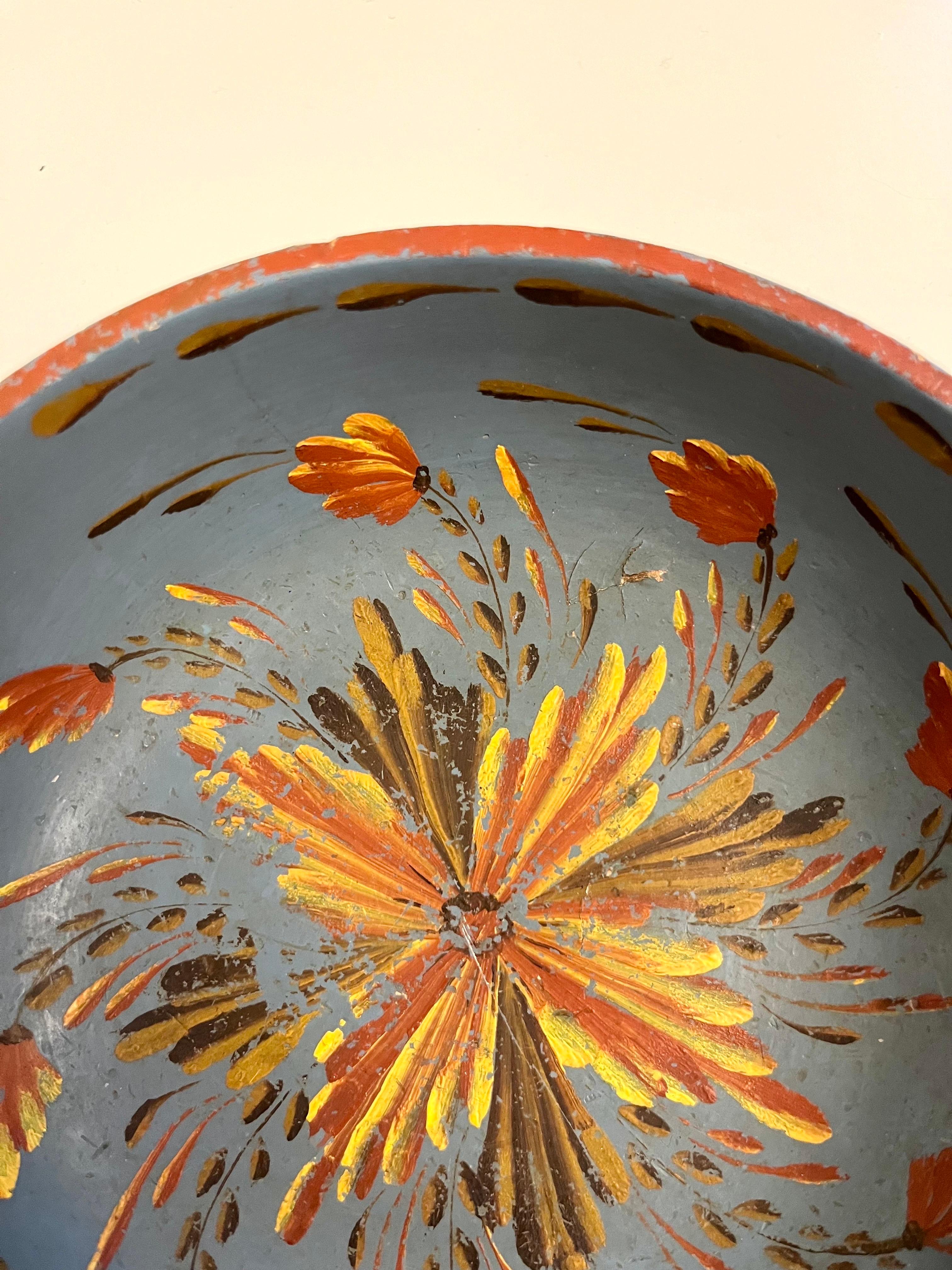 Swedish Blue Allmoge Painted Wooden Folk Art Bowl, Mid-20th Century For Sale 4