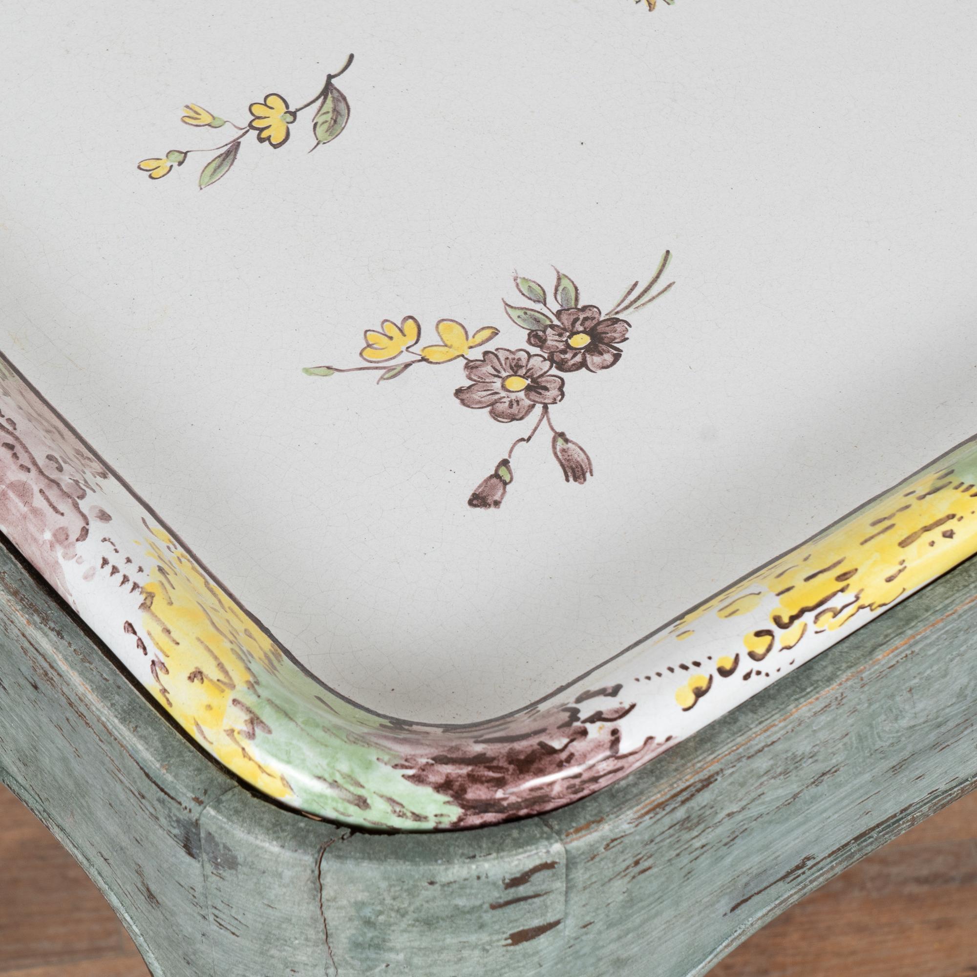 Swedish Blue Gustavian Side Table Tea Table with Tray Top, circa 1890 For Sale 1