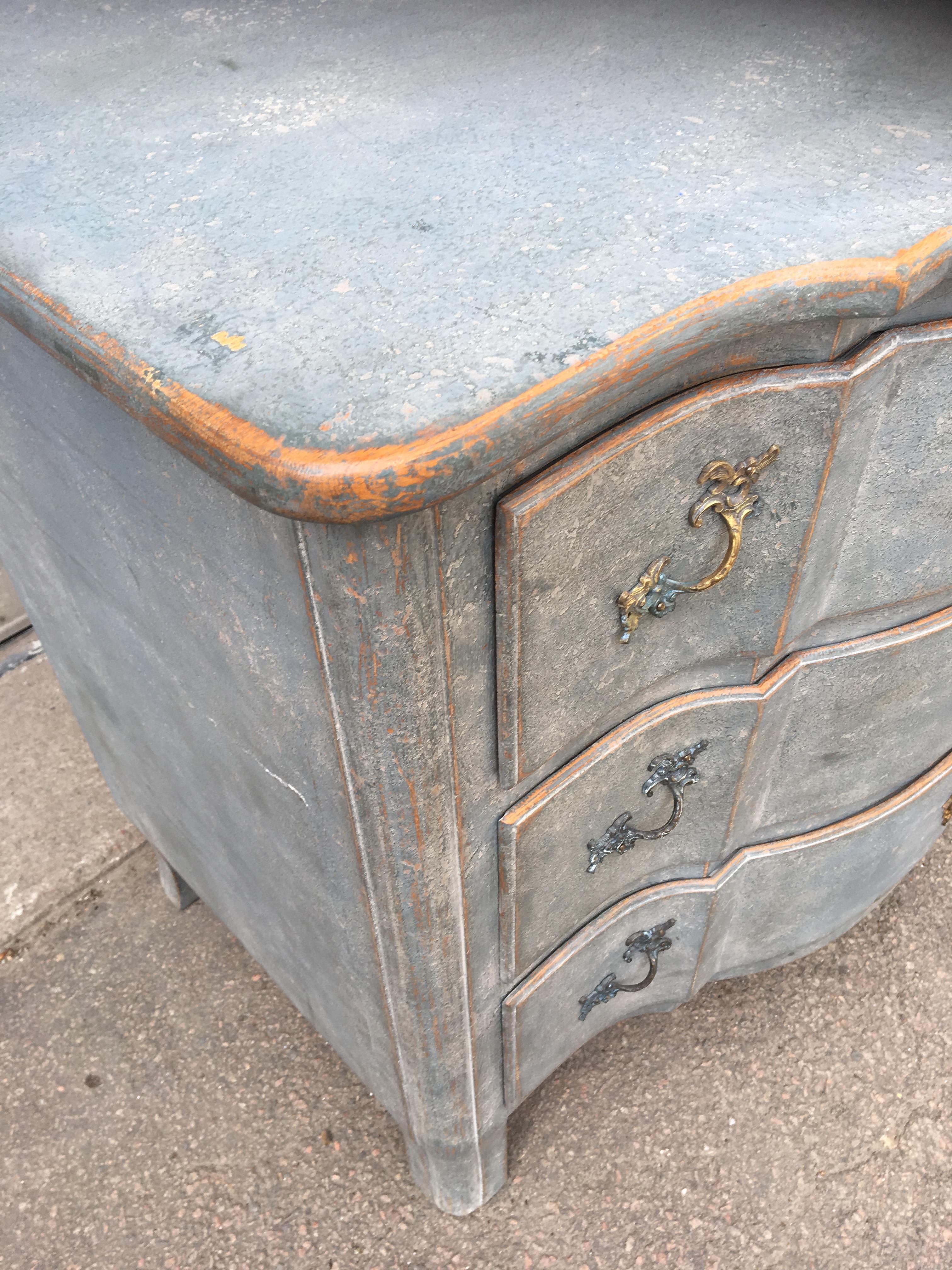 Swedish Blue Painted 19th Century Chest of Drawers 3