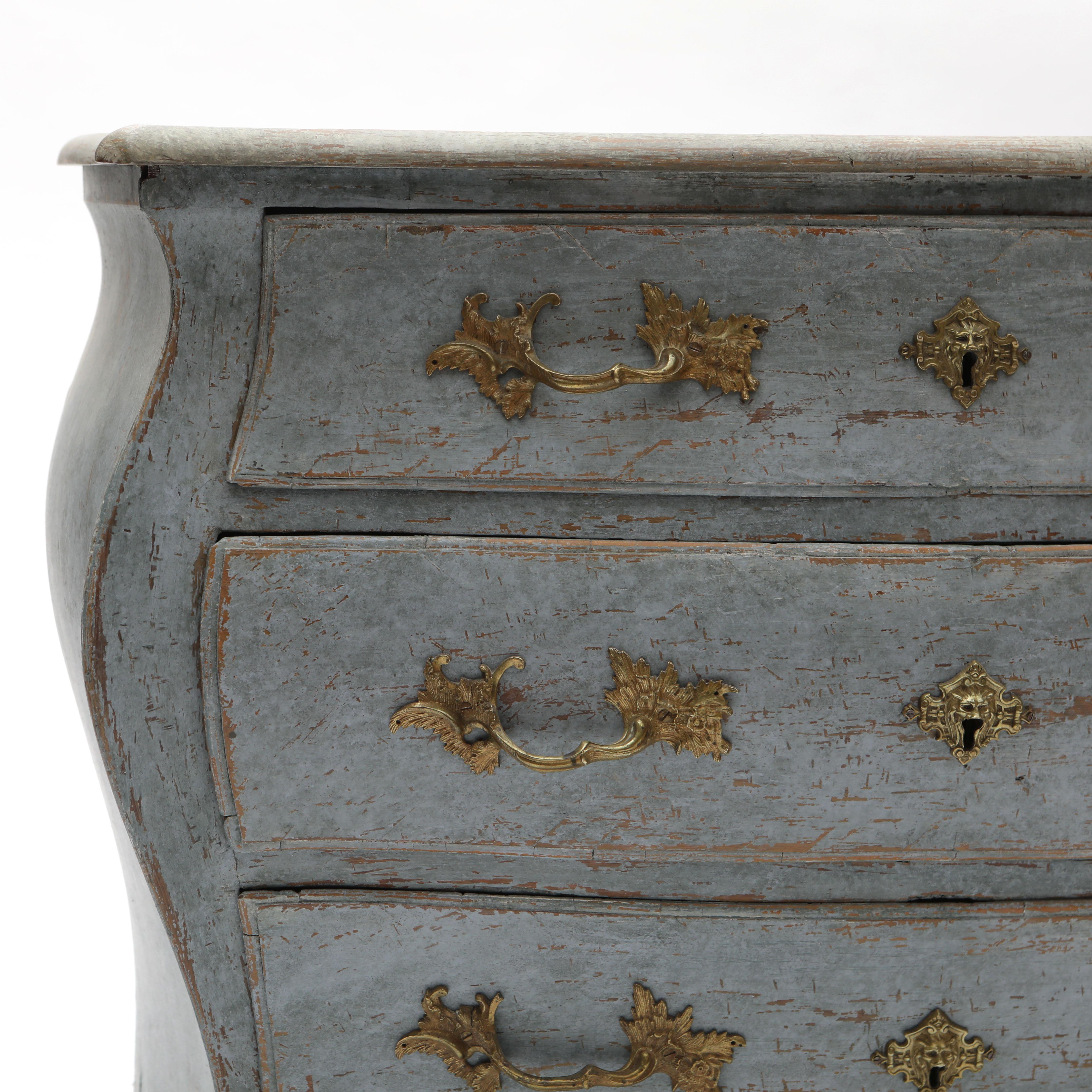 Swedish Blue Rococo Chest of Drawers For Sale 4