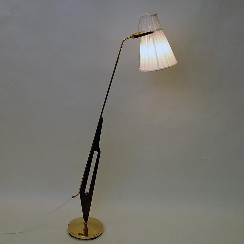 Swedish Brass and Teak Floor Lamp by Hans Bergström for ASEA, 1950s For Sale 4