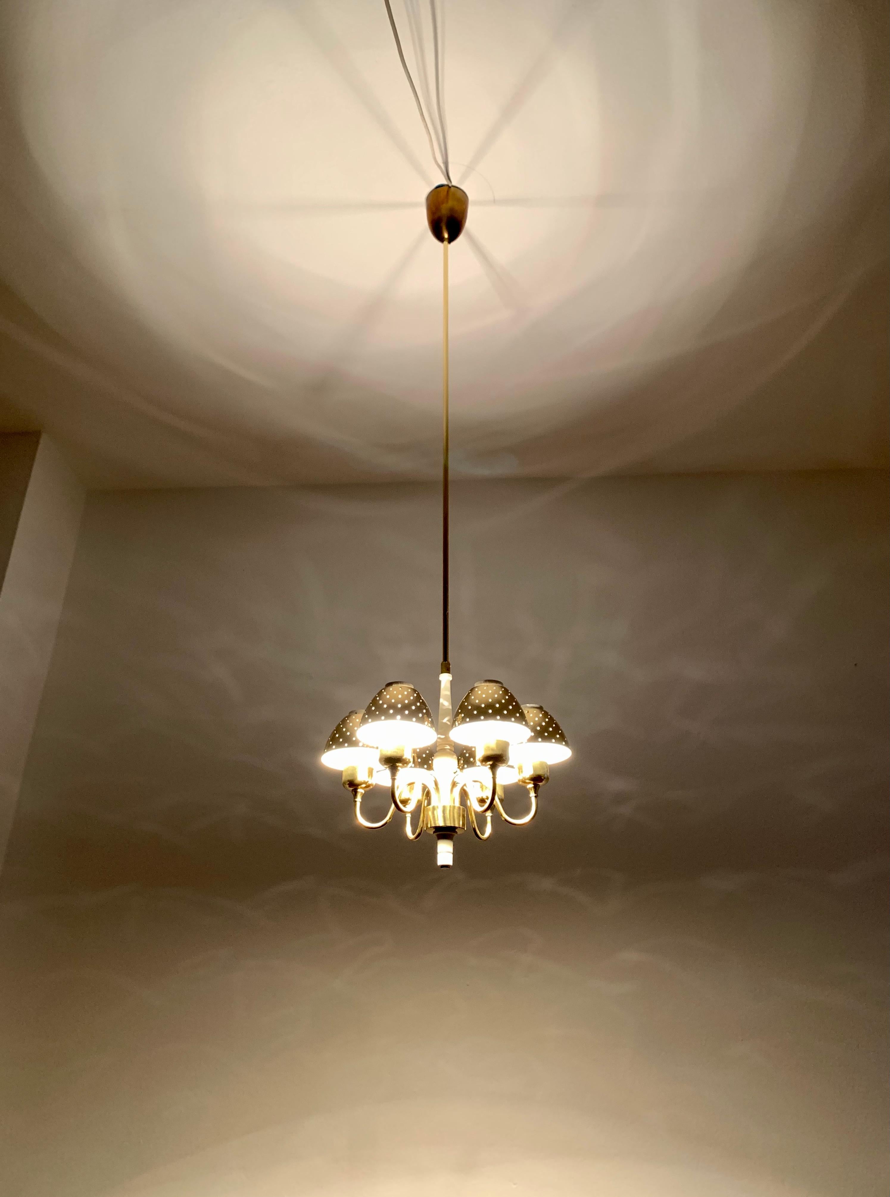 Lampadario svedese in ottone di Hans-Agne Jakobsson in vendita 2